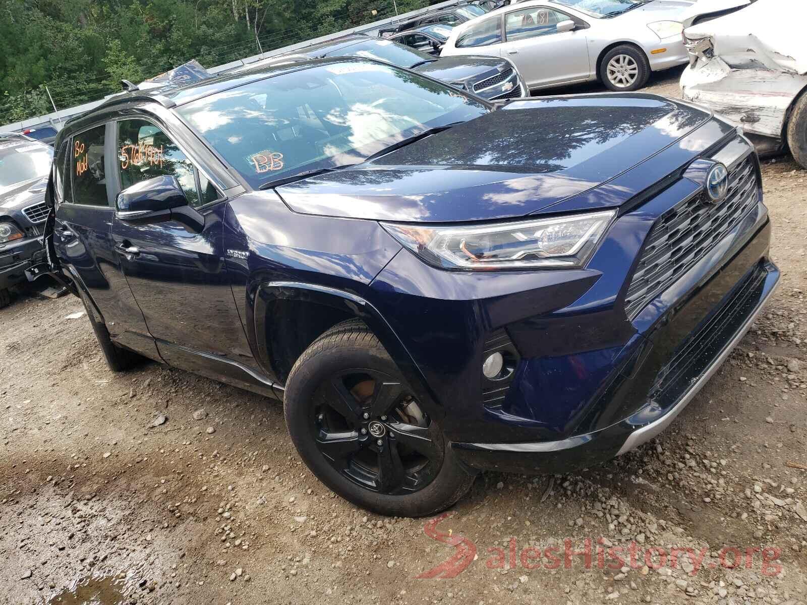 JTMEWRFV2KJ009226 2019 TOYOTA RAV4