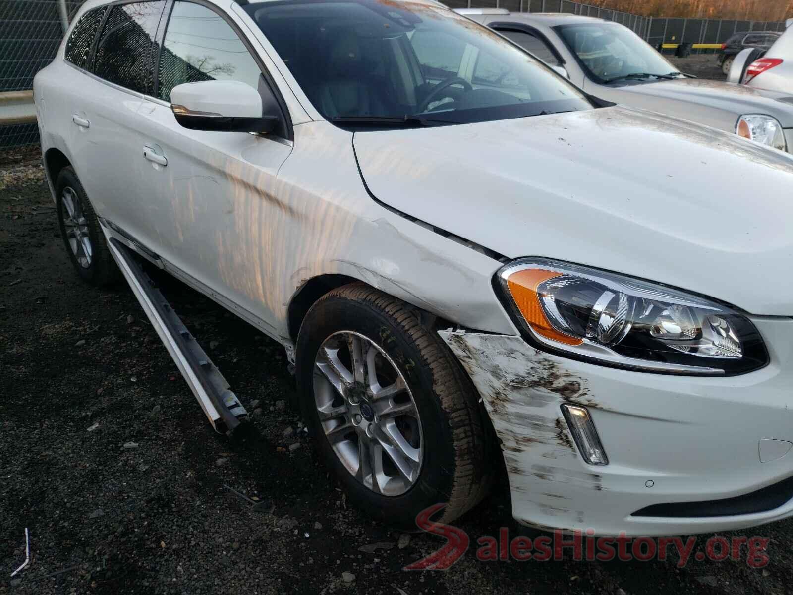 YV4612RK3G2820138 2016 VOLVO XC60