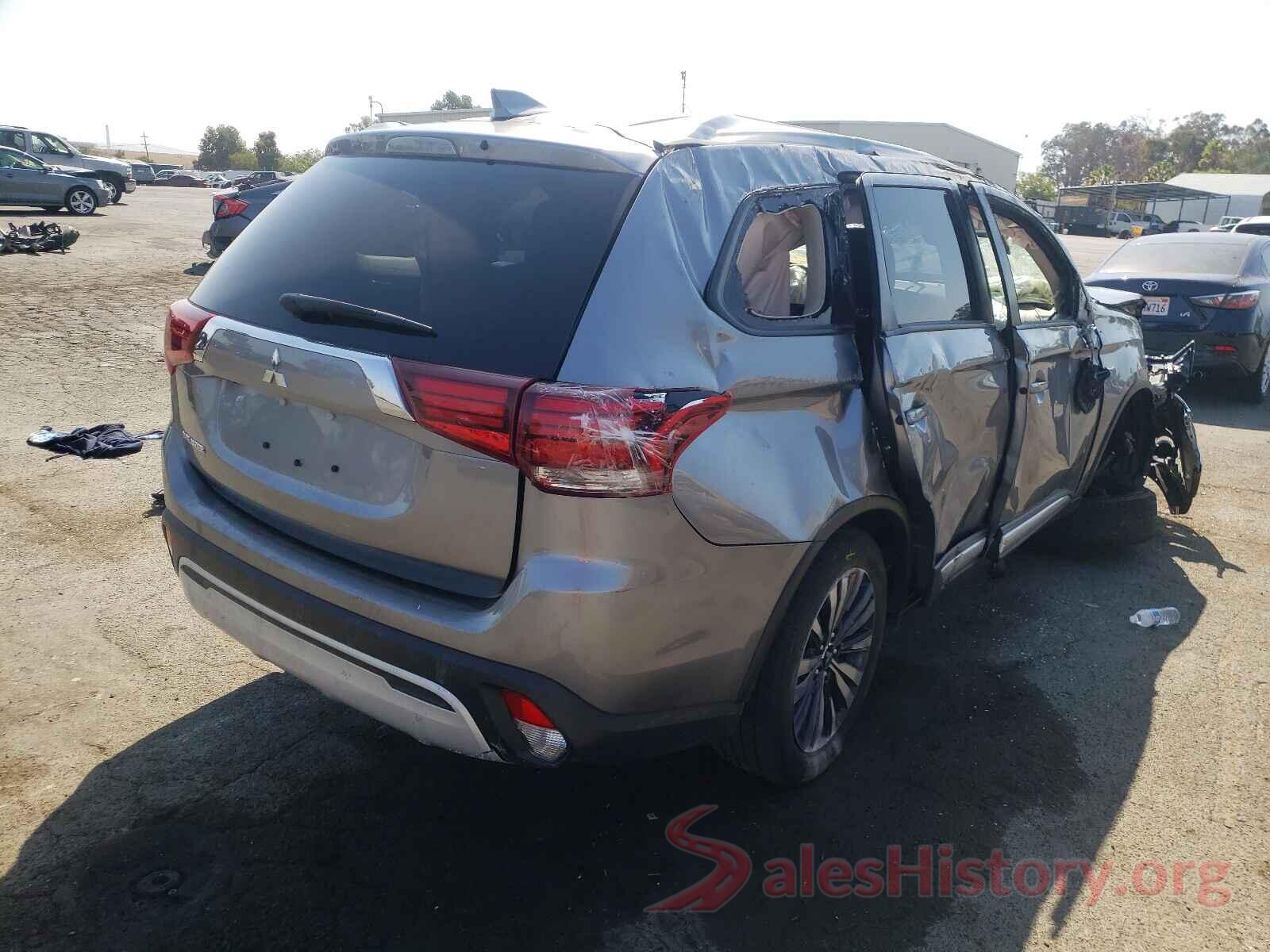 JA4AD2A32LZ018037 2020 MITSUBISHI OUTLANDER