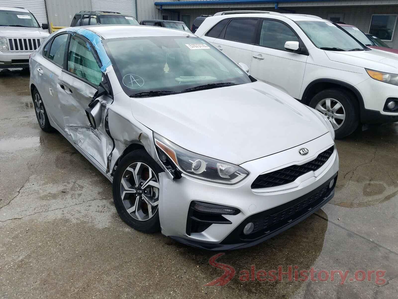 3KPF24AD5KE009784 2019 KIA FORTE