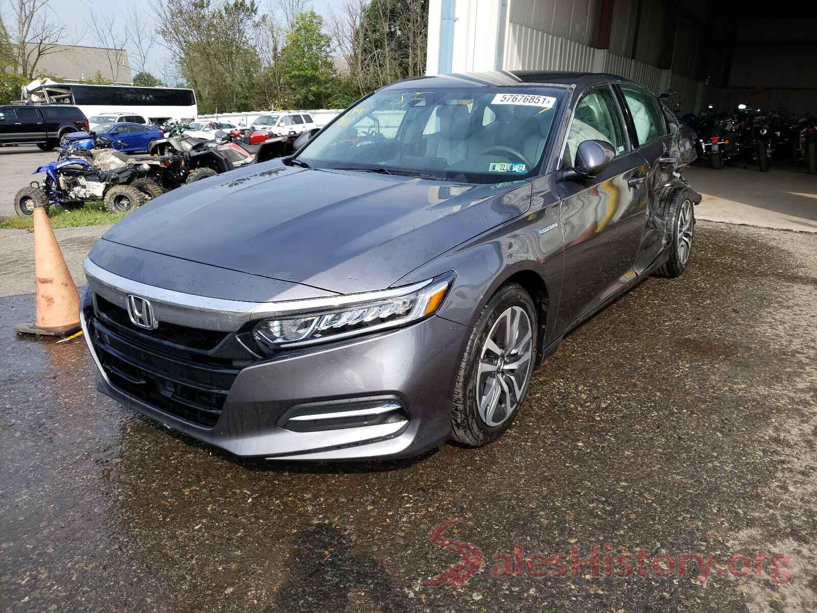 1HGCV3F14JA015372 2018 HONDA ACCORD