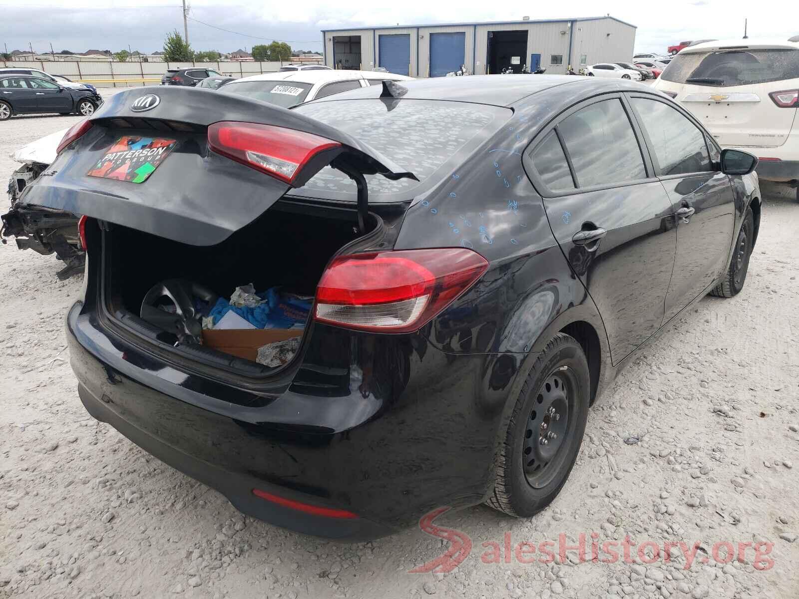 3KPFK4A70JE209531 2018 KIA FORTE