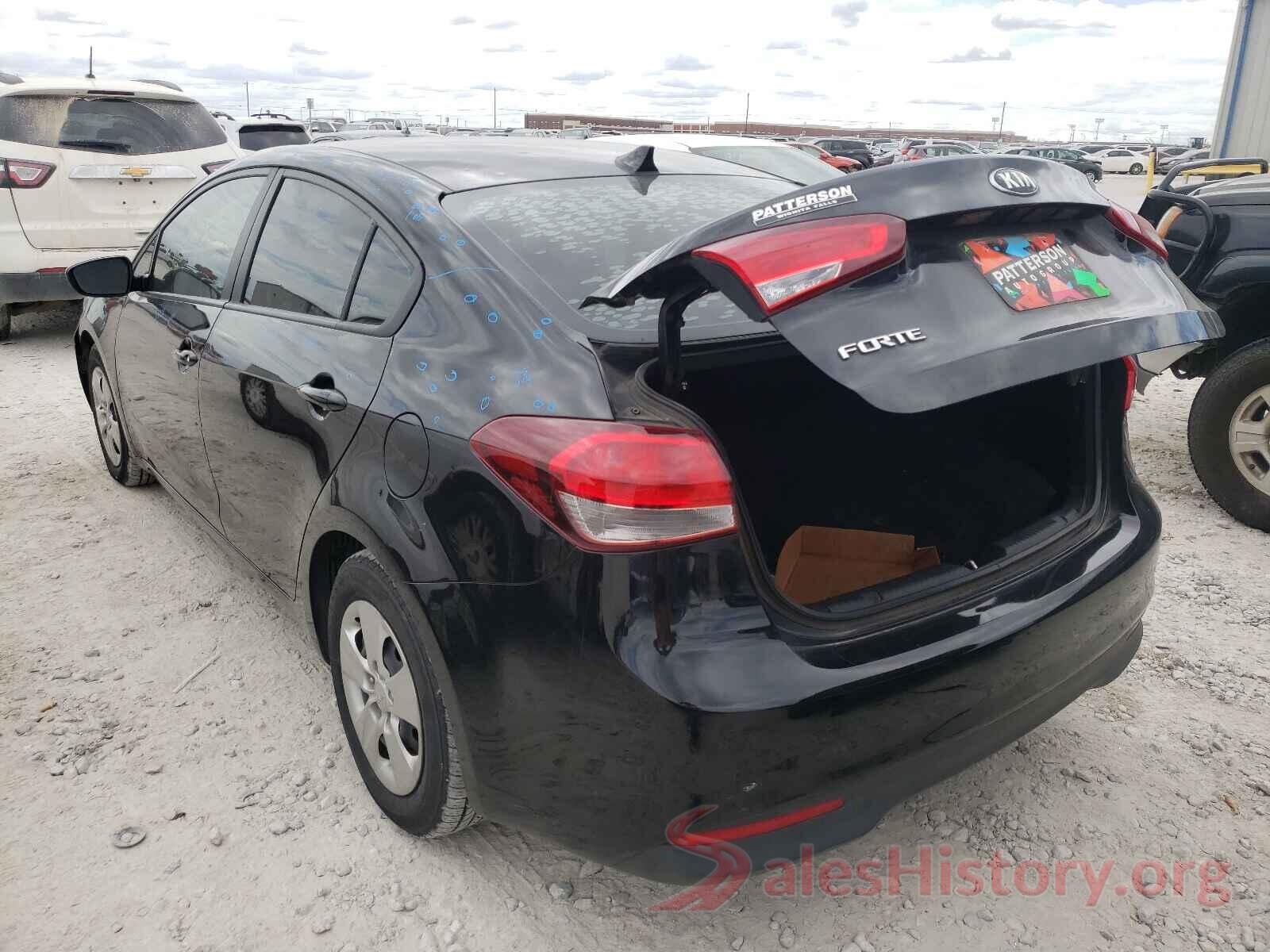 3KPFK4A70JE209531 2018 KIA FORTE