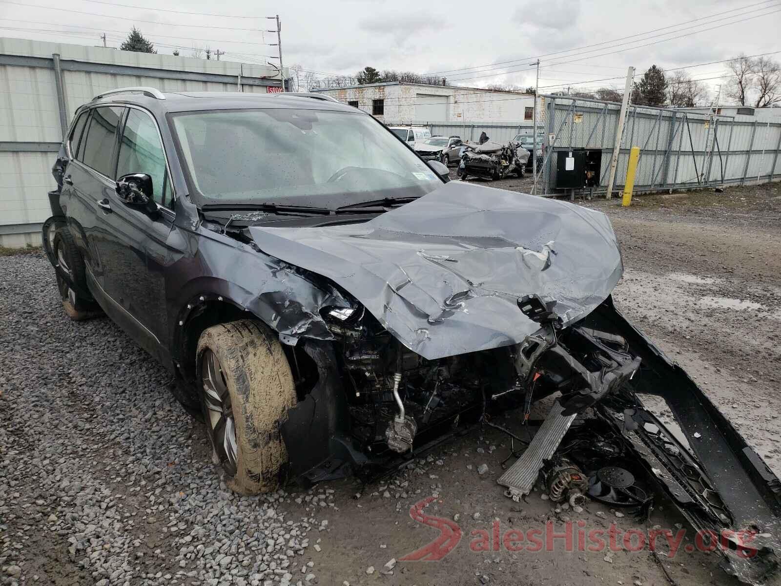 3VV4B7AX3JM013602 2018 VOLKSWAGEN TIGUAN