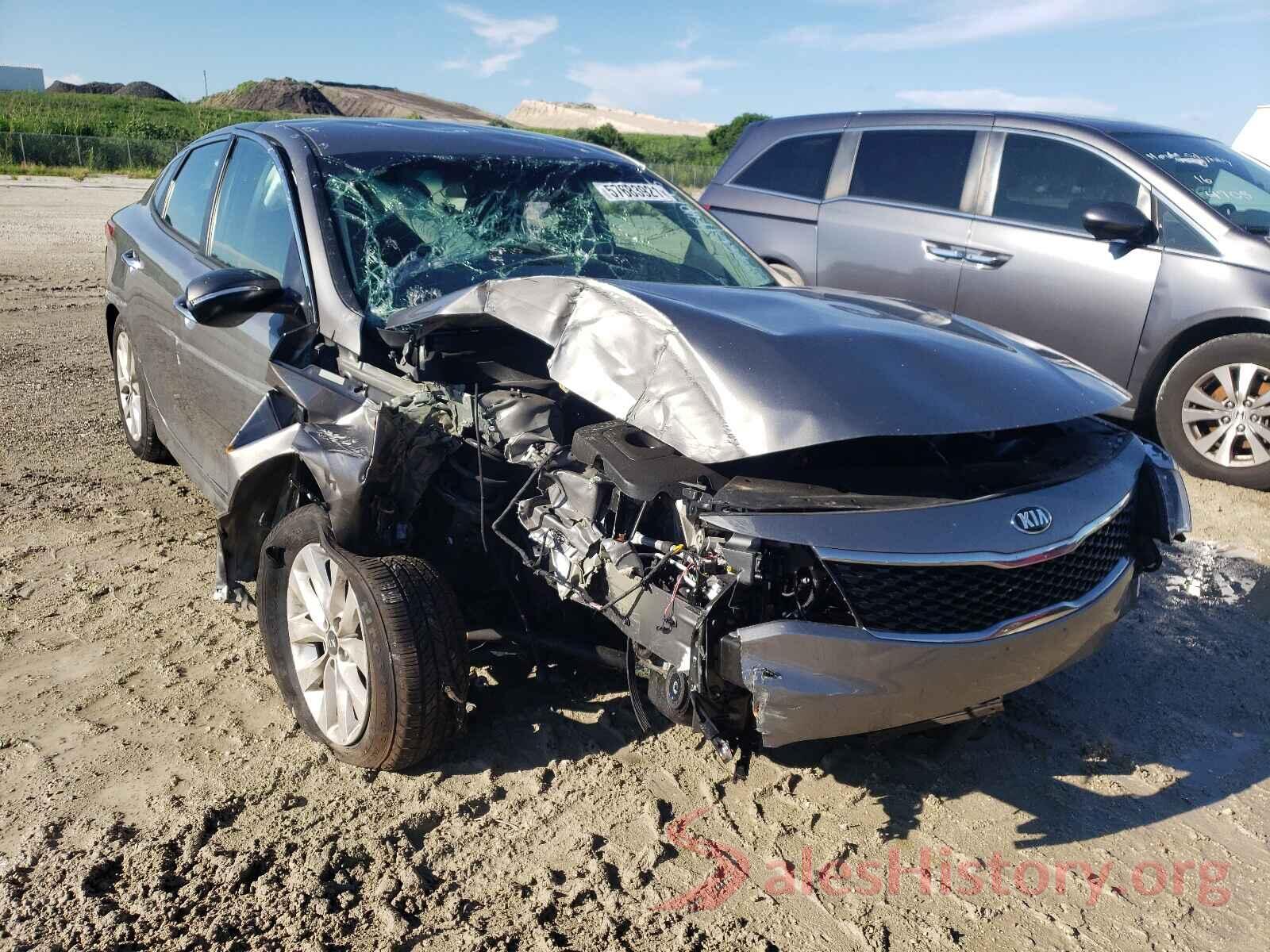 5XXGT4L33JG266986 2018 KIA OPTIMA