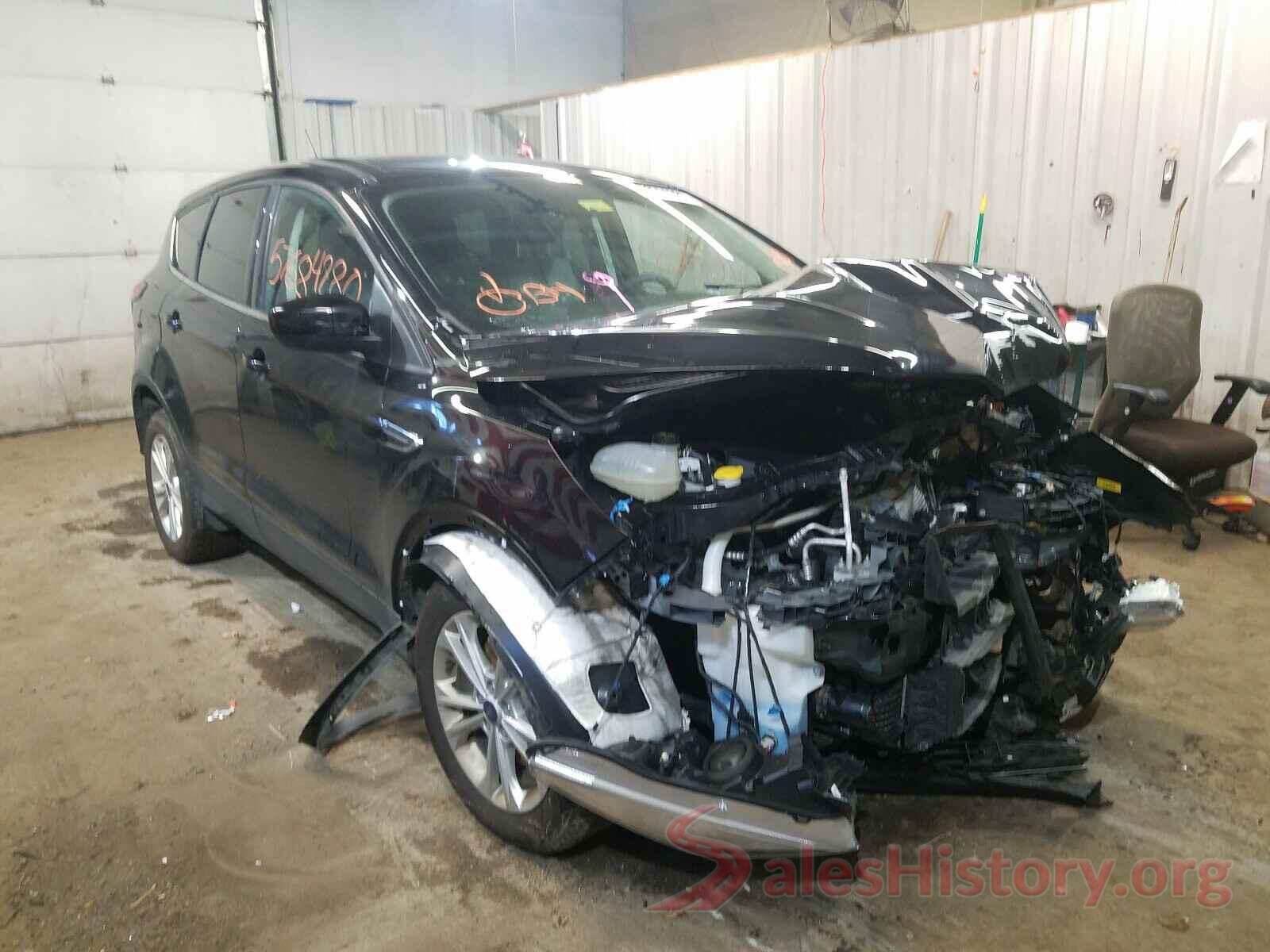 1FMCU9G96KUB13324 2019 FORD ESCAPE