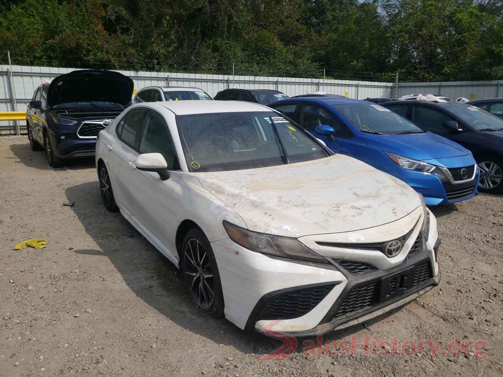 4T1G11AK0MU512739 2021 TOYOTA CAMRY