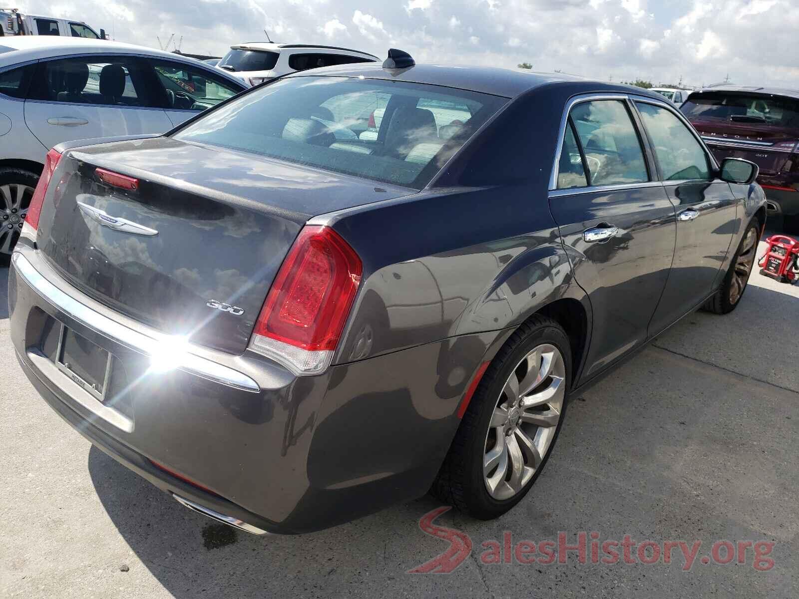 2C3CCAEG1KH555686 2019 CHRYSLER 300