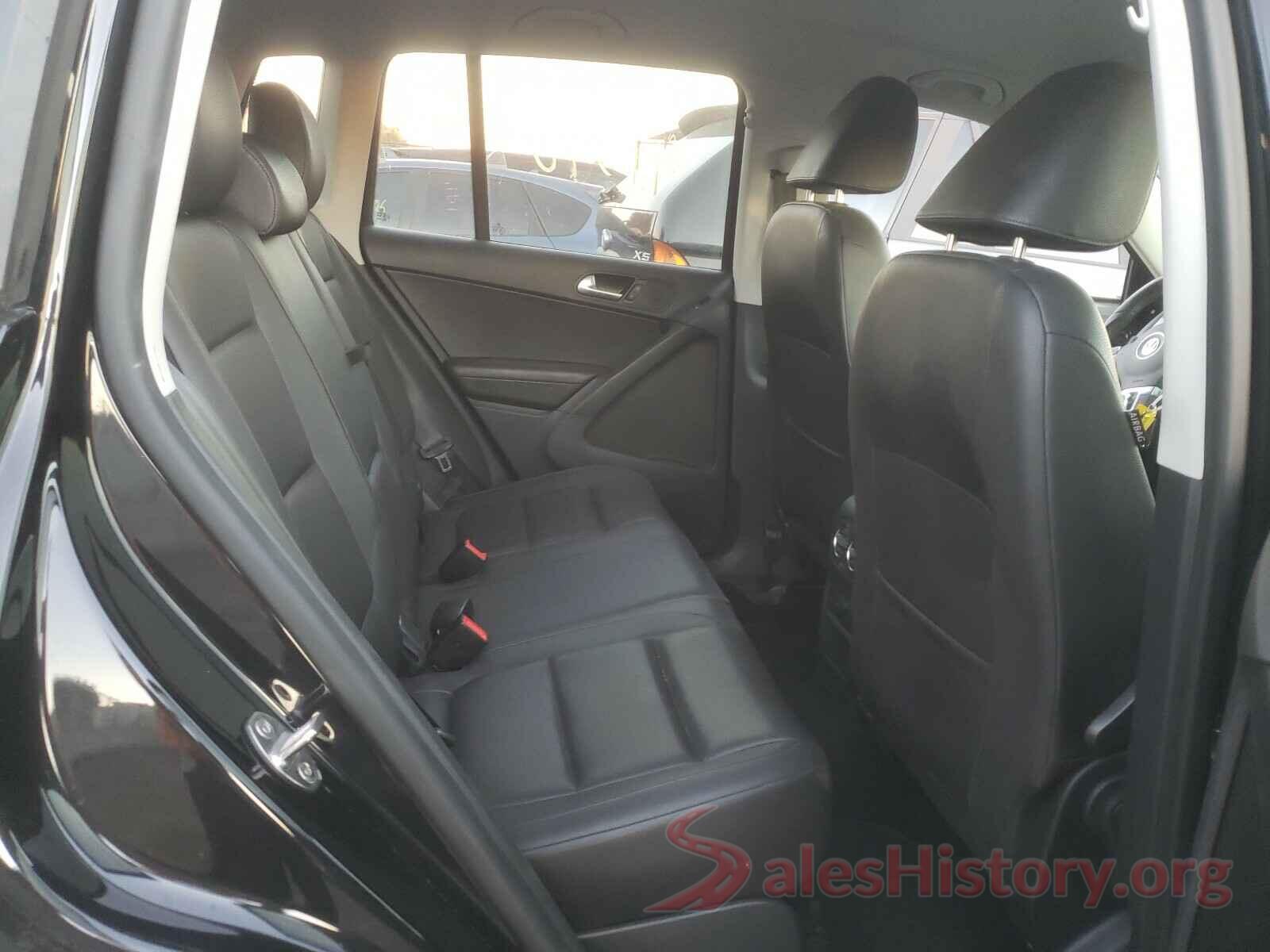 WVGAV7AX6HW510500 2017 VOLKSWAGEN TIGUAN