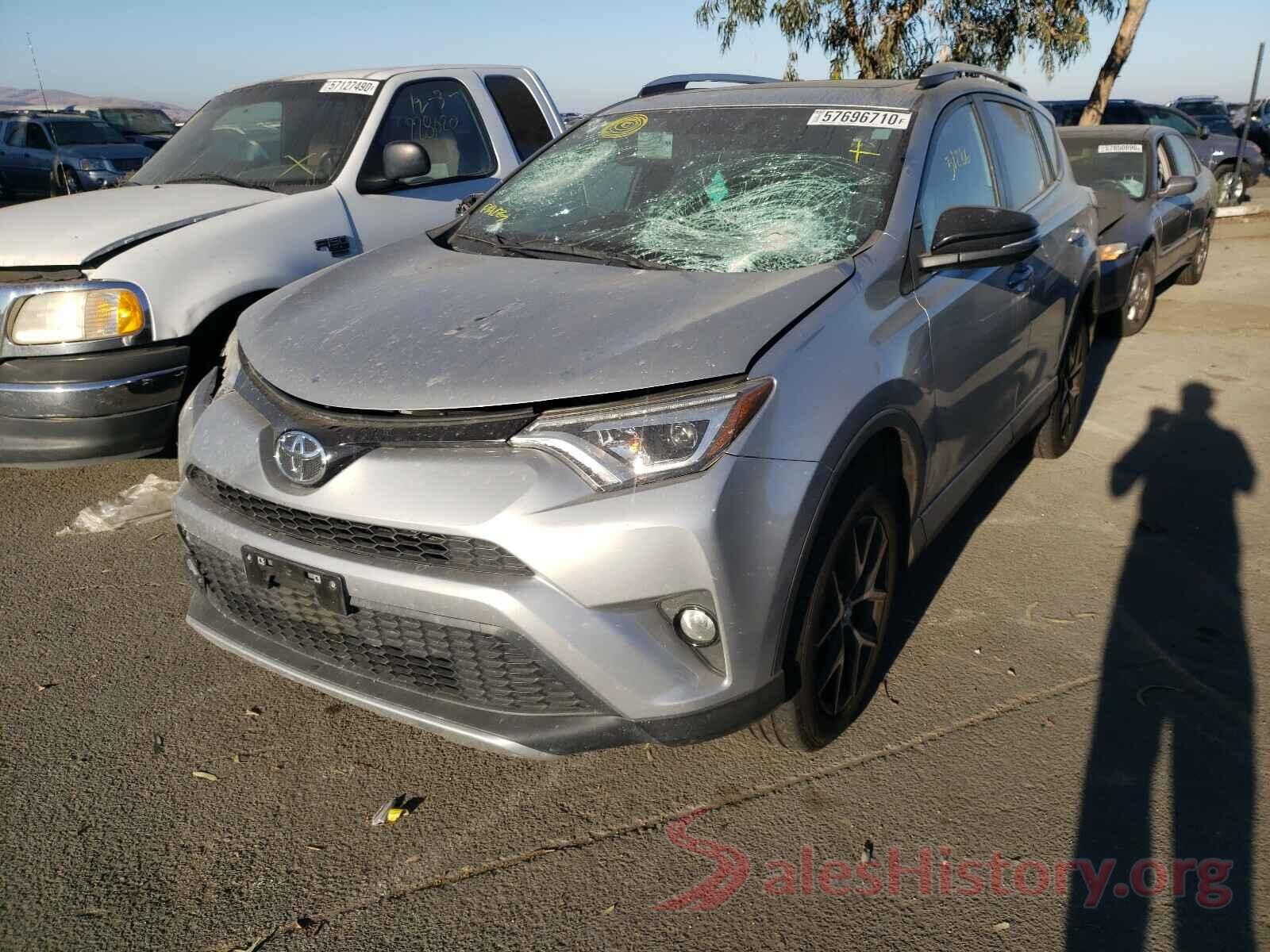 2T3NFREV9GW268354 2016 TOYOTA RAV4