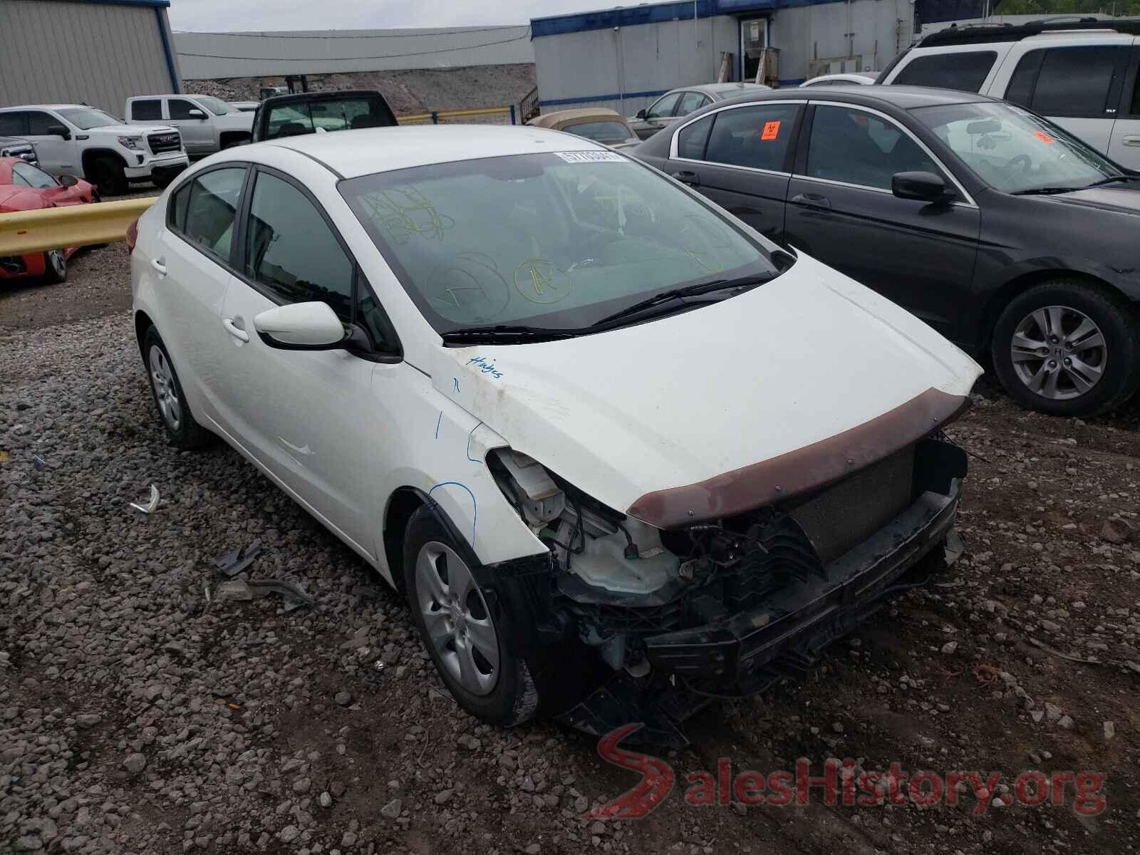 3KPFK4A73HE129649 2017 KIA FORTE