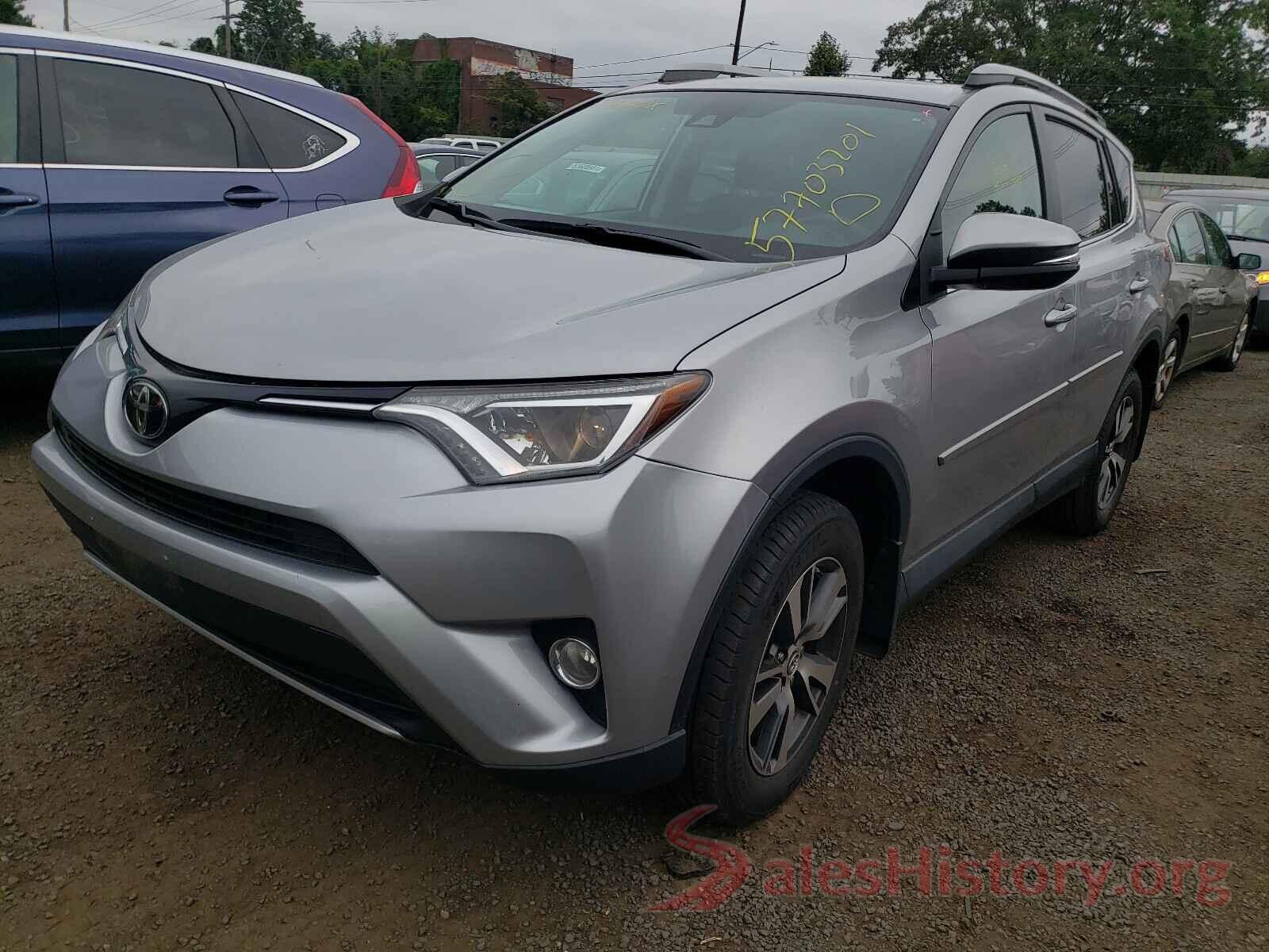 2T3RFREV5HW664901 2017 TOYOTA RAV4