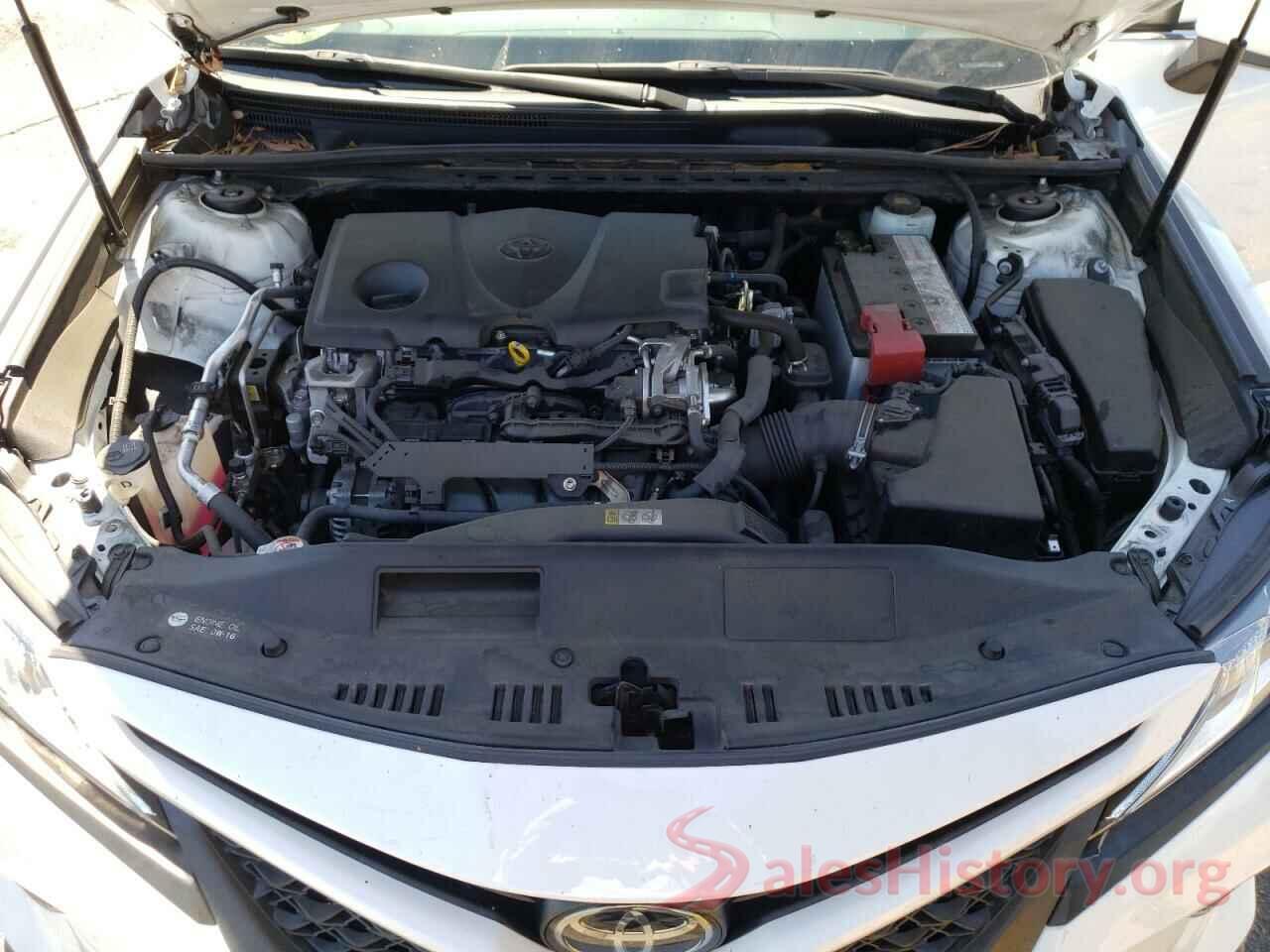 JTNB11HK9J3074028 2018 TOYOTA CAMRY