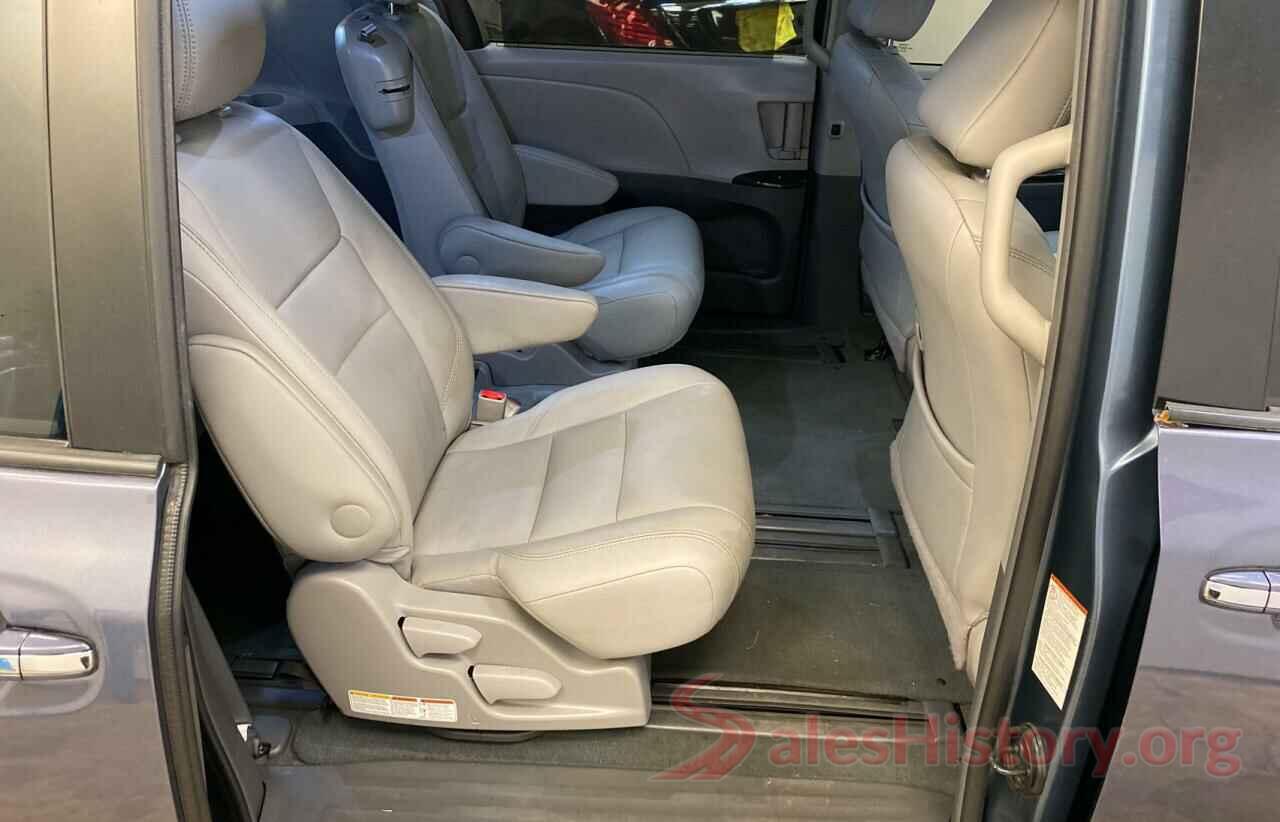 5TDYZ3DC7HS782806 2017 TOYOTA SIENNA