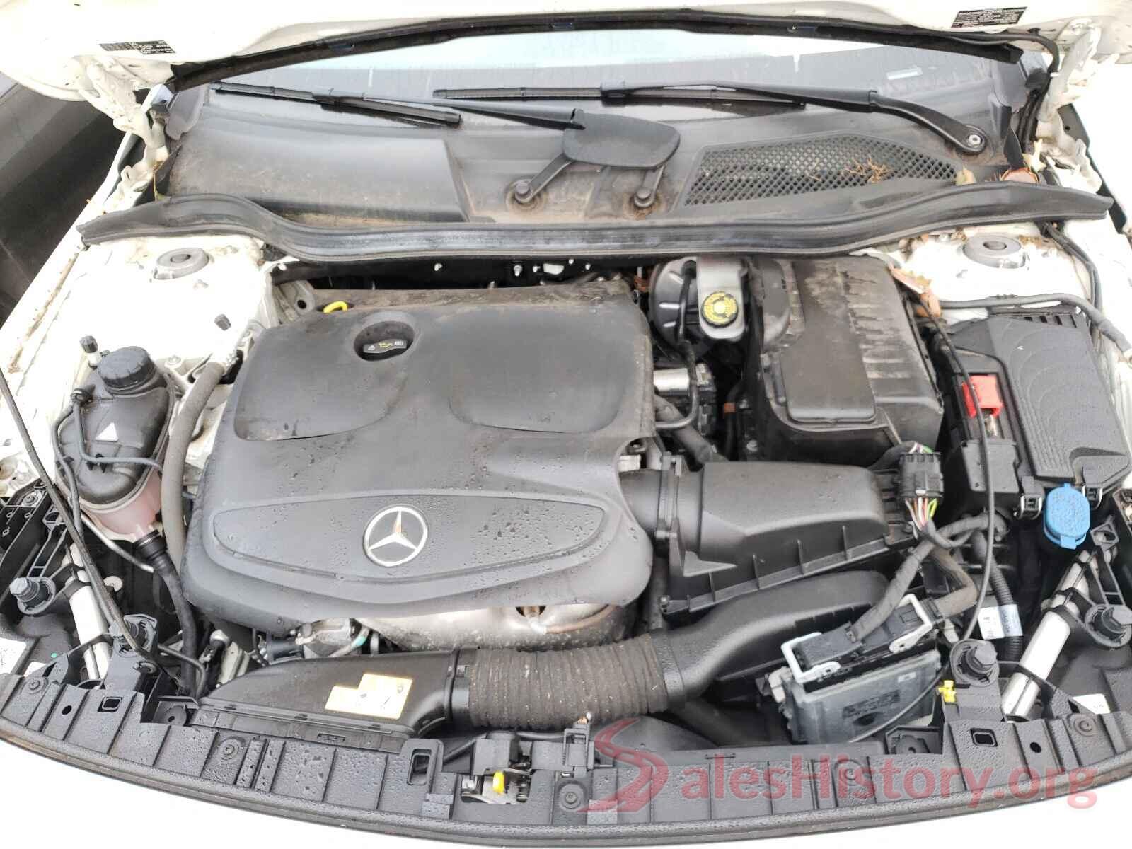 WDCTG4GB0JJ380017 2018 MERCEDES-BENZ GLA-CLASS