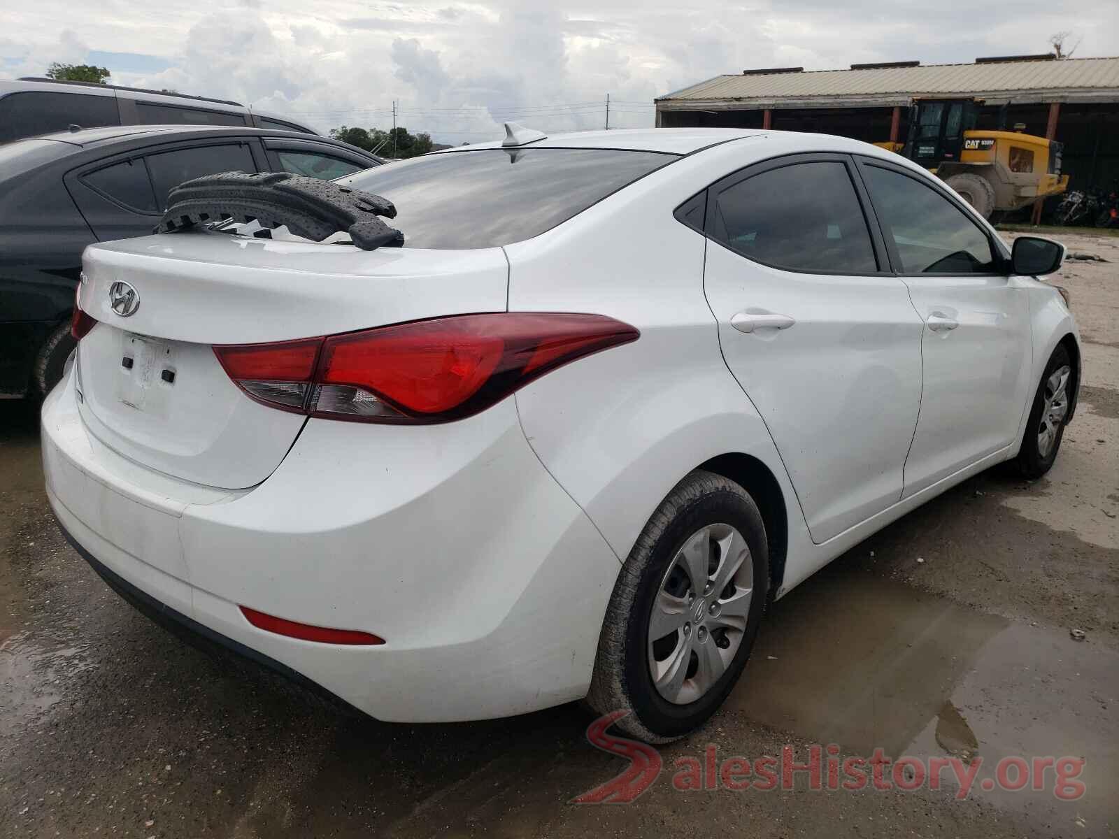 5NPDH4AE8GH668797 2016 HYUNDAI ELANTRA