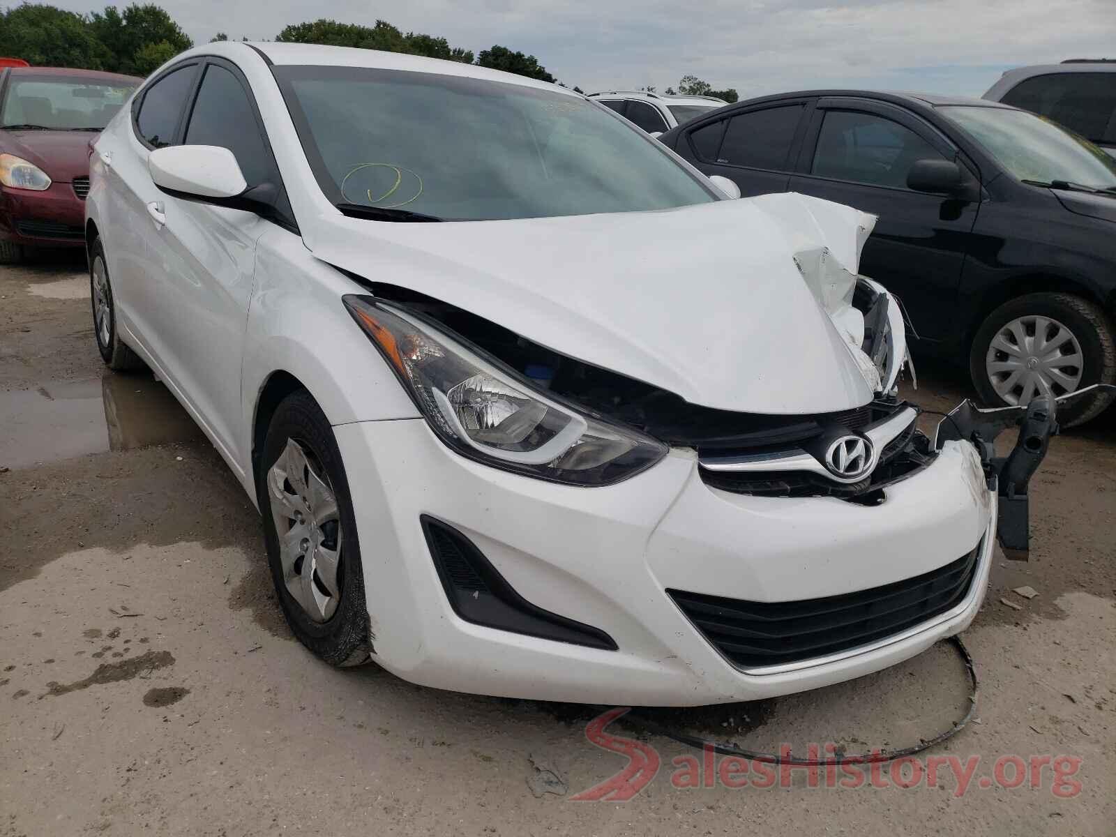 5NPDH4AE8GH668797 2016 HYUNDAI ELANTRA