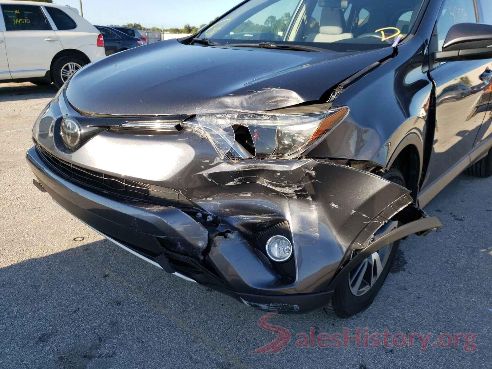 JTMRFREV1JD238349 2018 TOYOTA RAV4