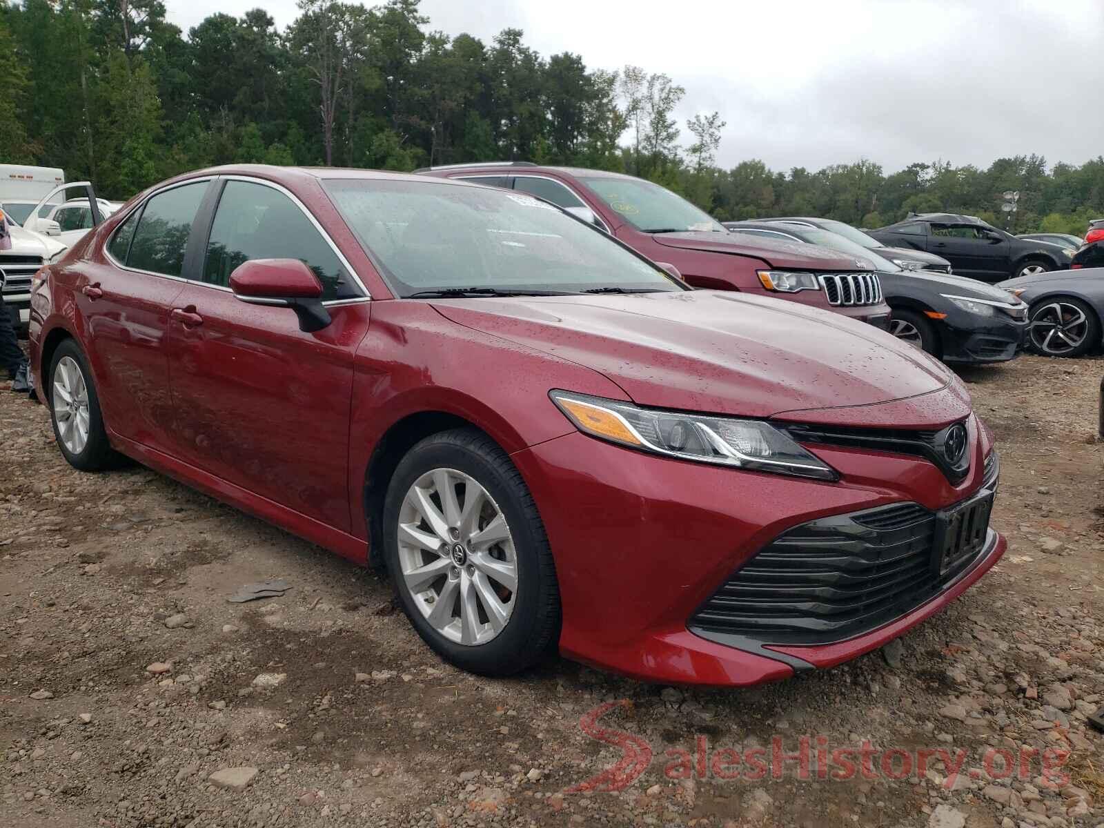 4T1B11HK3JU661769 2018 TOYOTA CAMRY