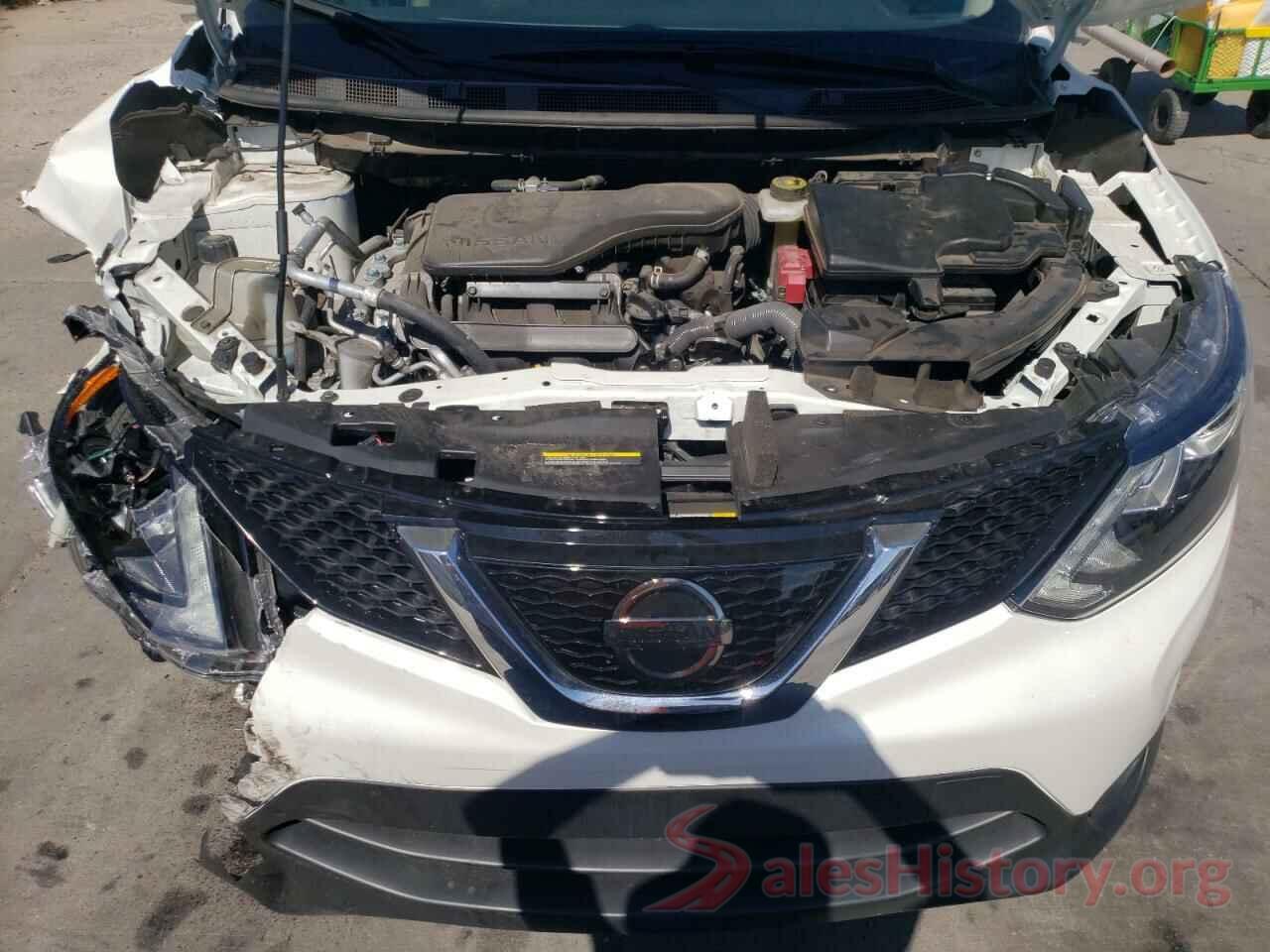 JN1BJ1CP0JW180750 2018 NISSAN ROGUE