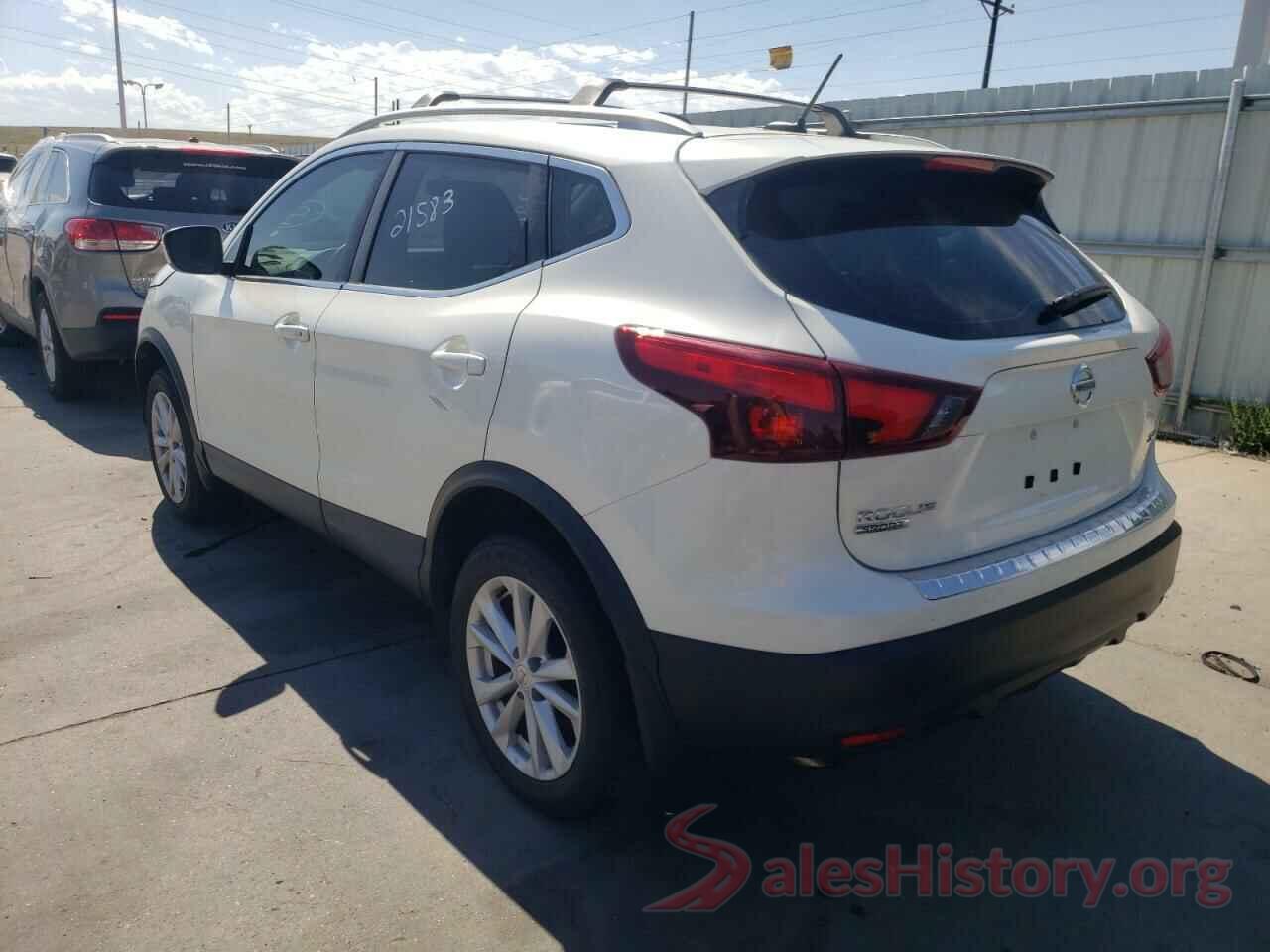 JN1BJ1CP0JW180750 2018 NISSAN ROGUE