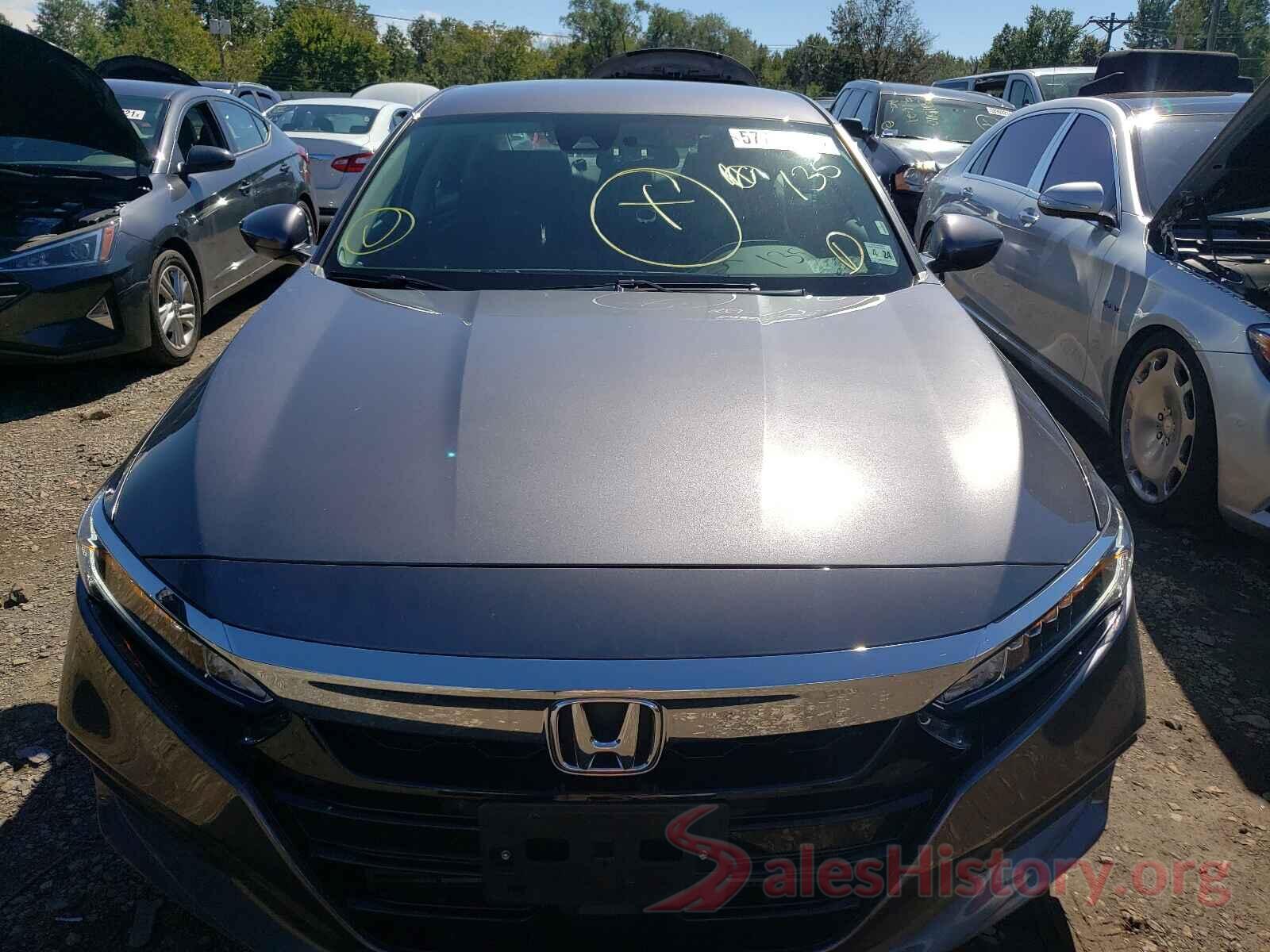 1HGCV1F18KA041818 2019 HONDA ACCORD