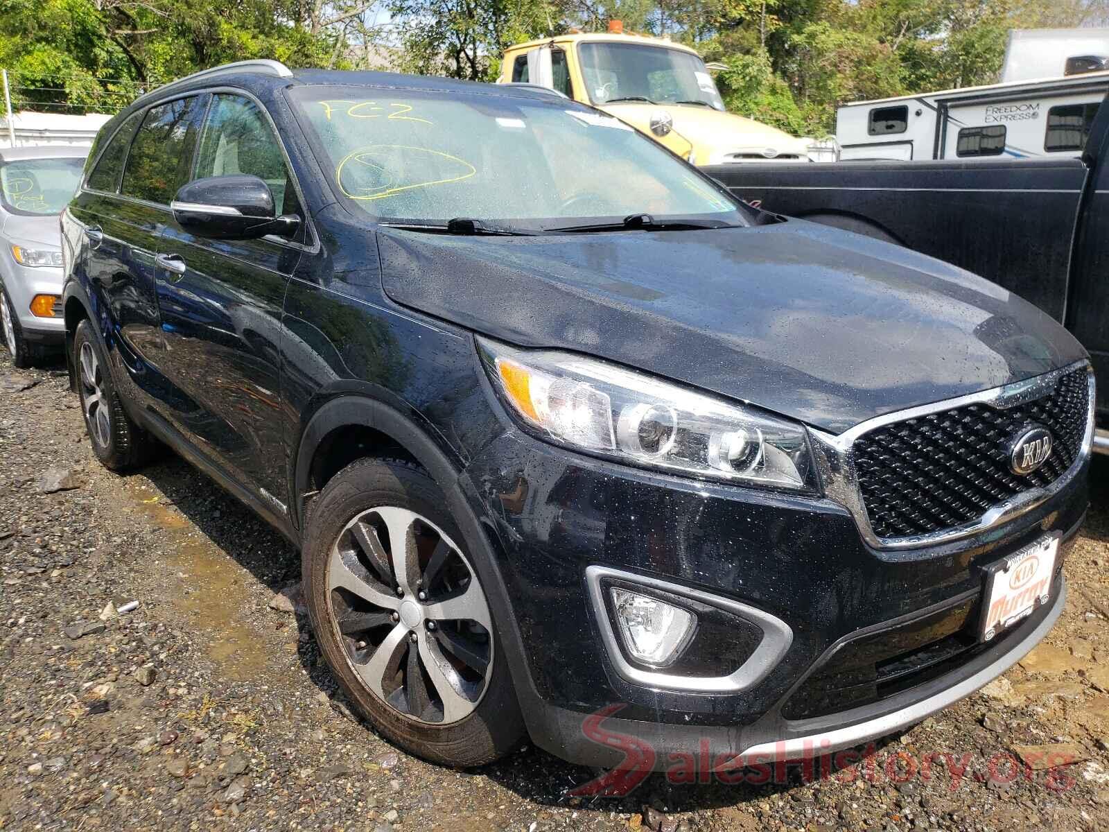 5XYPHDA54HG200877 2017 KIA SORENTO