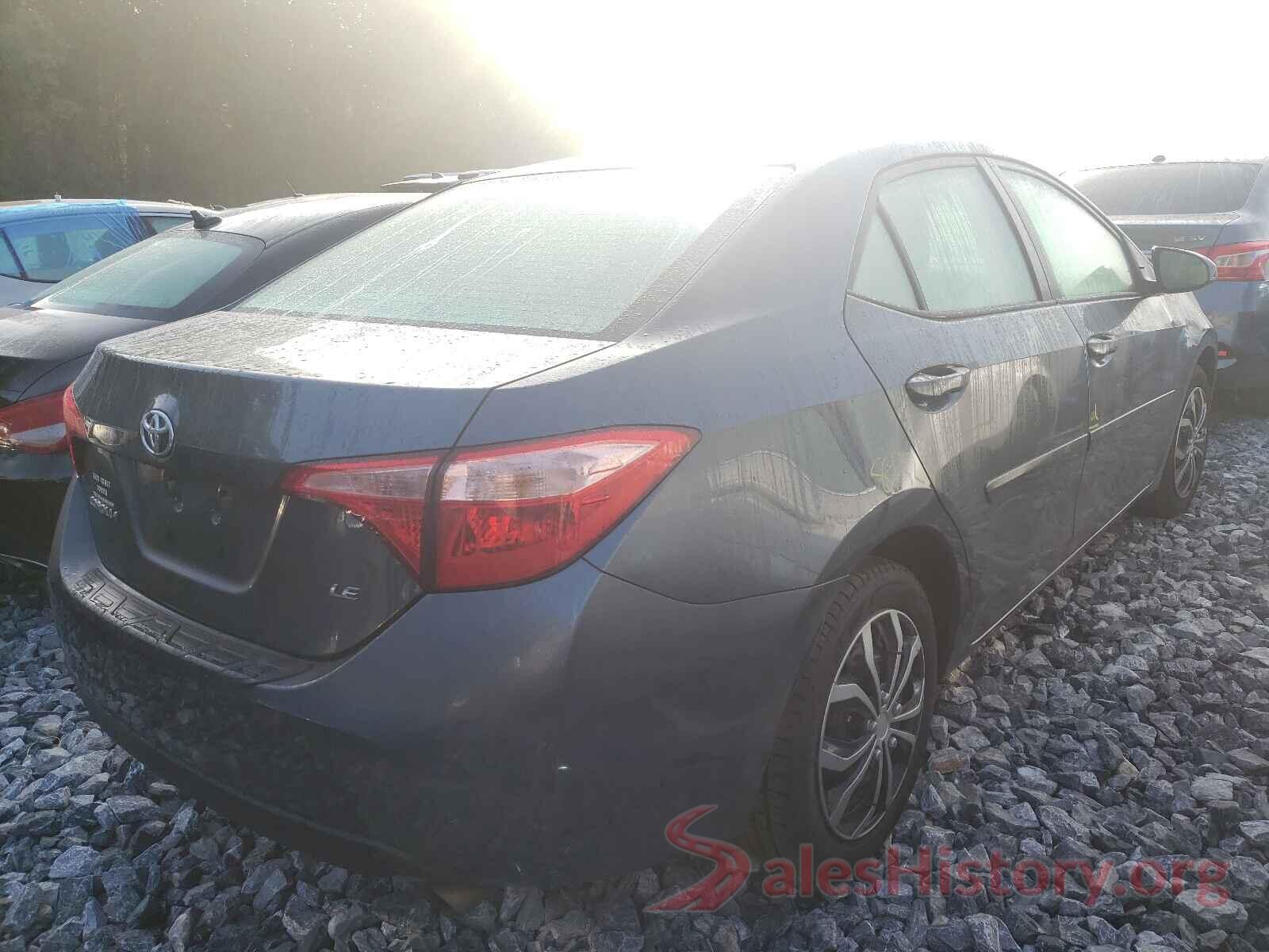 2T1BURHE4JC032104 2018 TOYOTA COROLLA