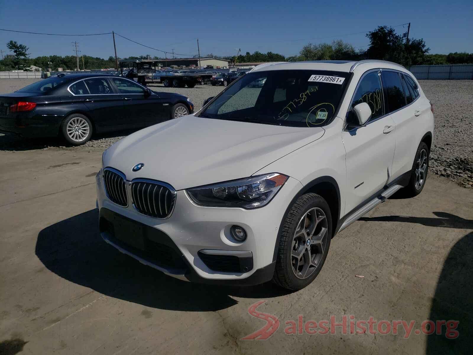 WBXHT3C33J5K23402 2018 BMW X1