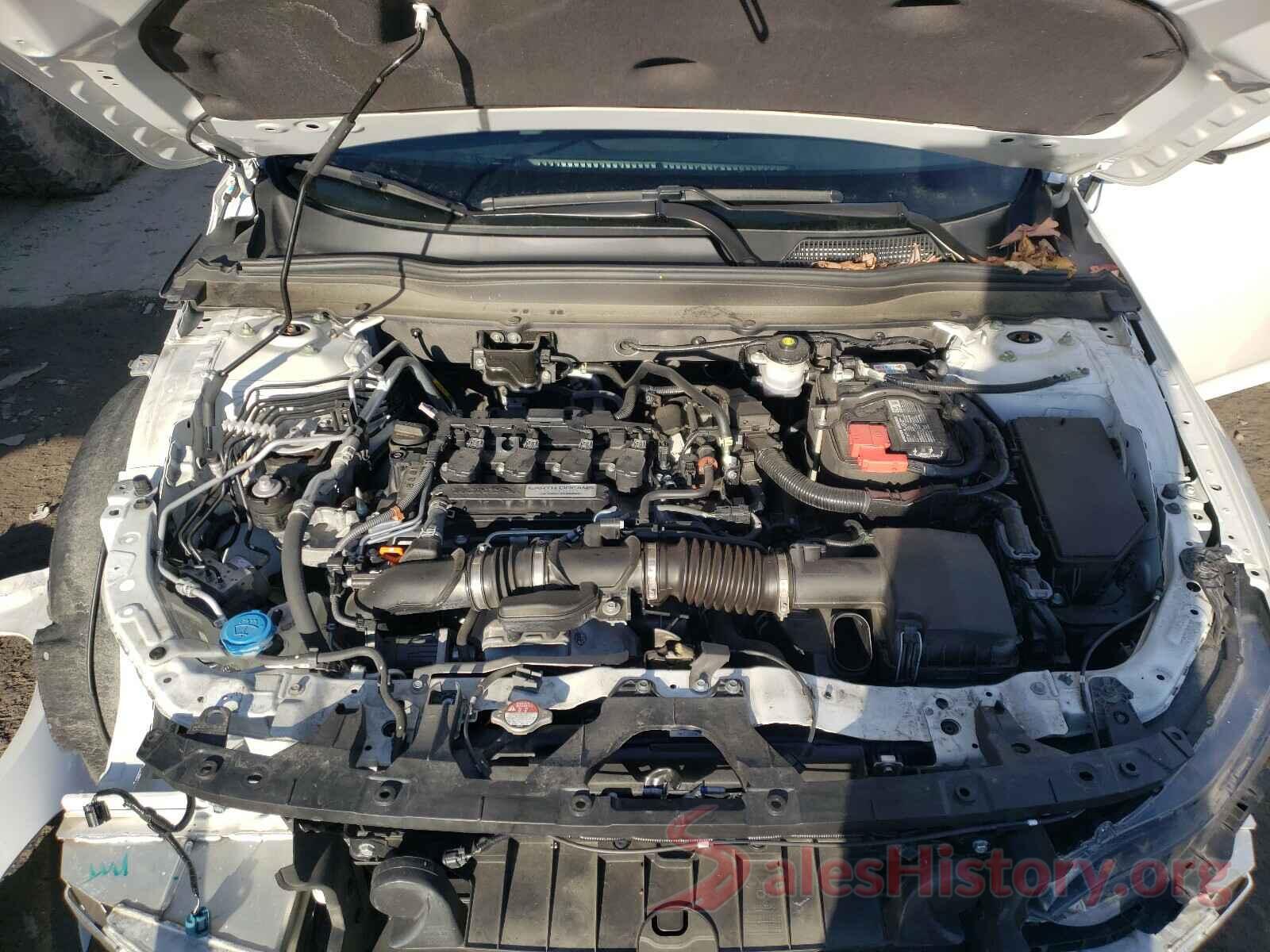 1HGCV1F10JA197978 2018 HONDA ACCORD