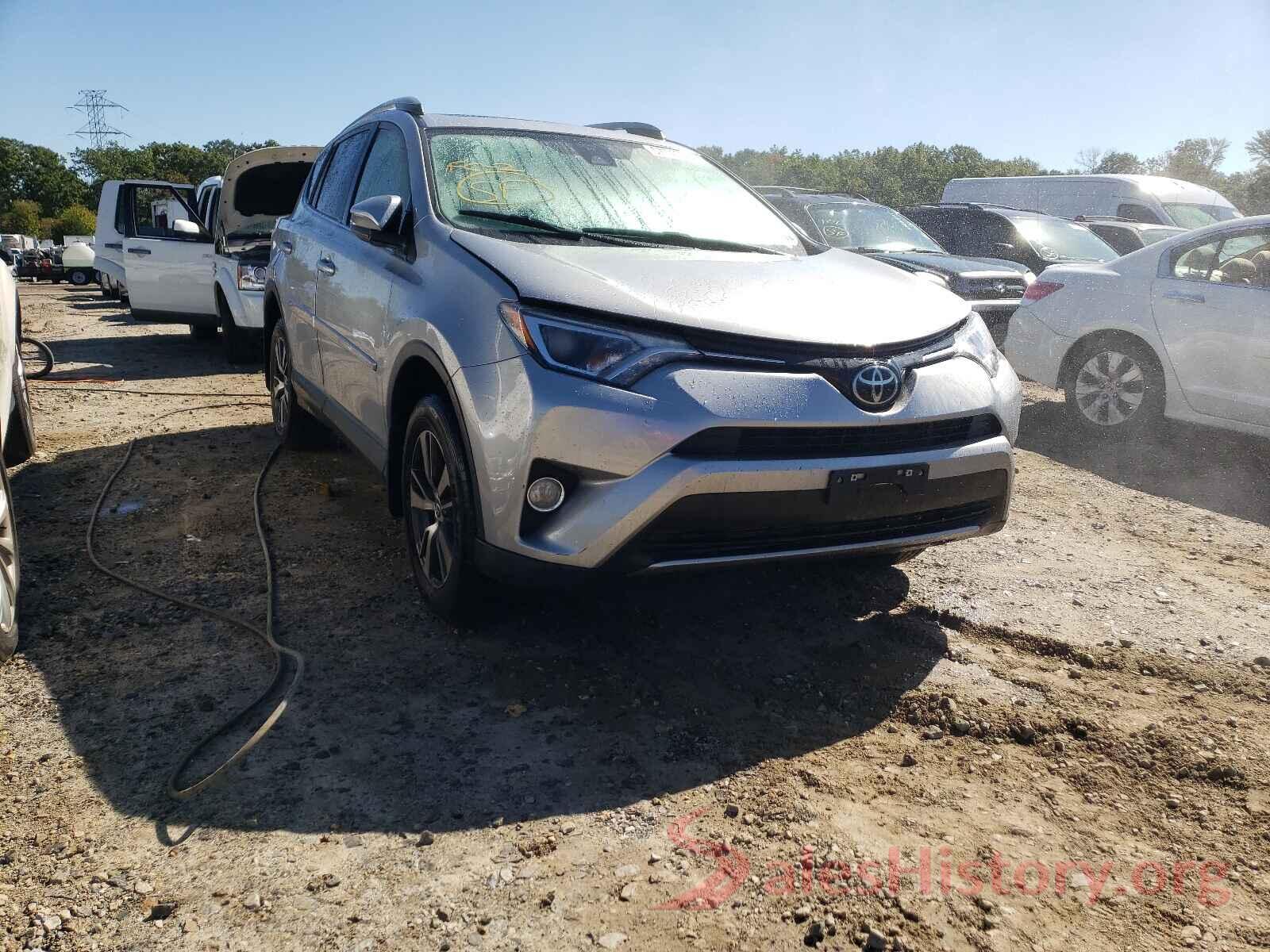 JTMRFREV5JJ187682 2018 TOYOTA RAV4