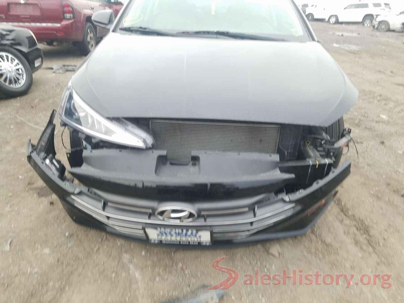 KMHD74LF9KU855582 2019 HYUNDAI ELANTRA