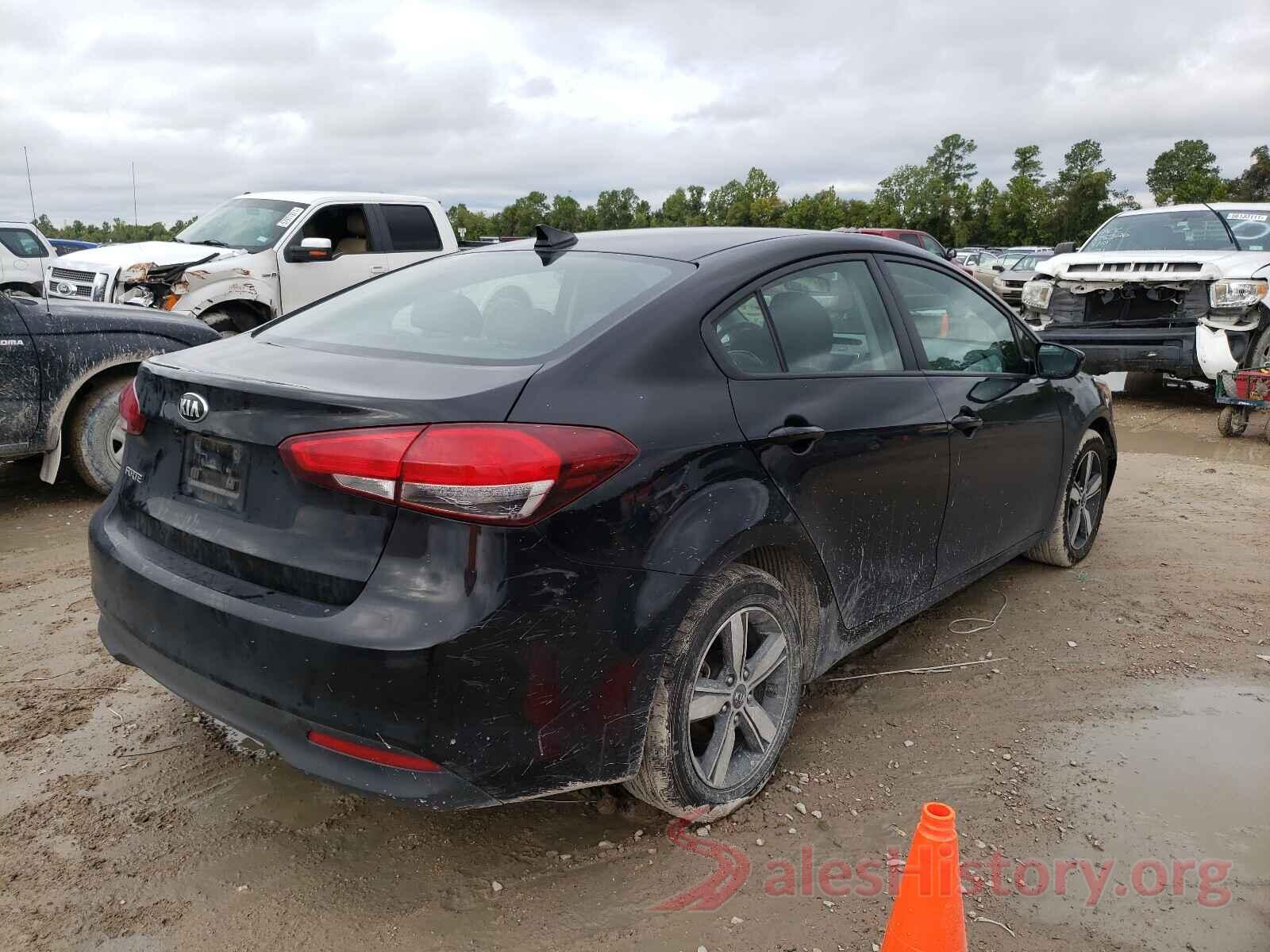 3KPFL4A73JE242617 2018 KIA FORTE