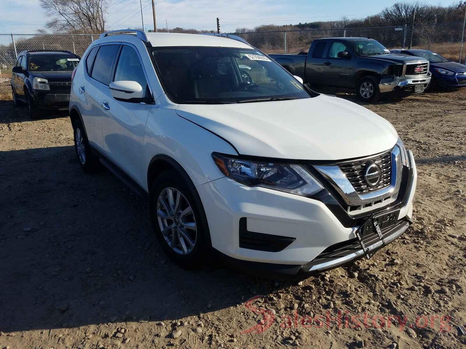 KNMAT2MT9JP583513 2018 NISSAN ROGUE