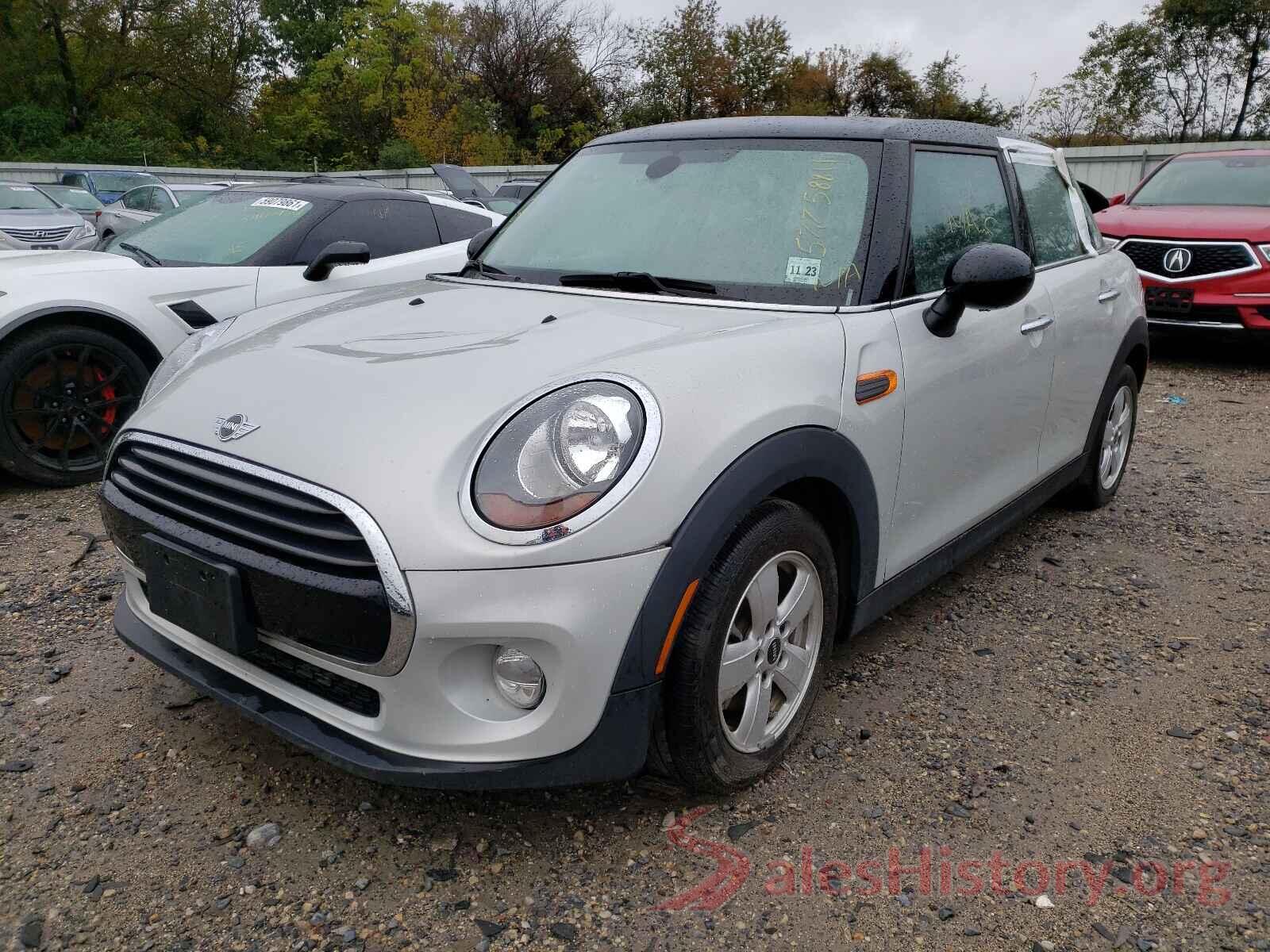 WMWXU1C55J2F79928 2018 MINI COOPER