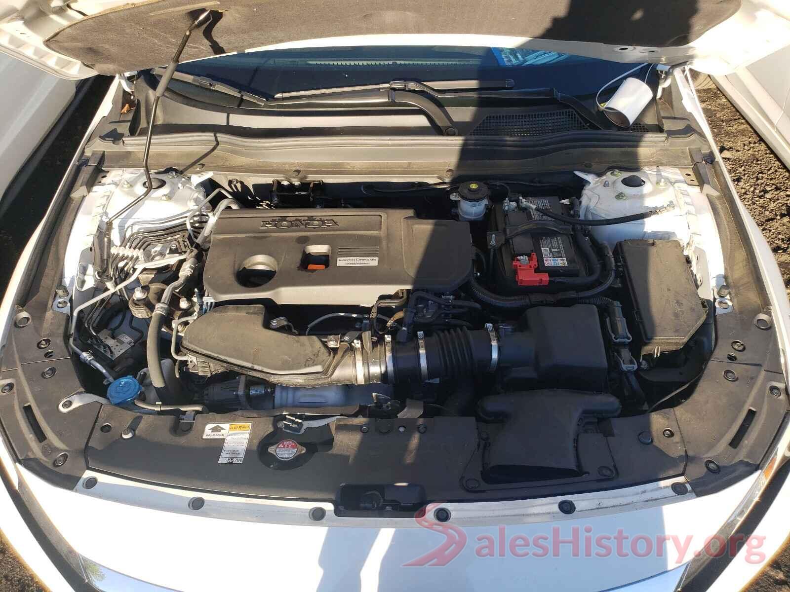 1HGCV2F95JA020161 2018 HONDA ACCORD