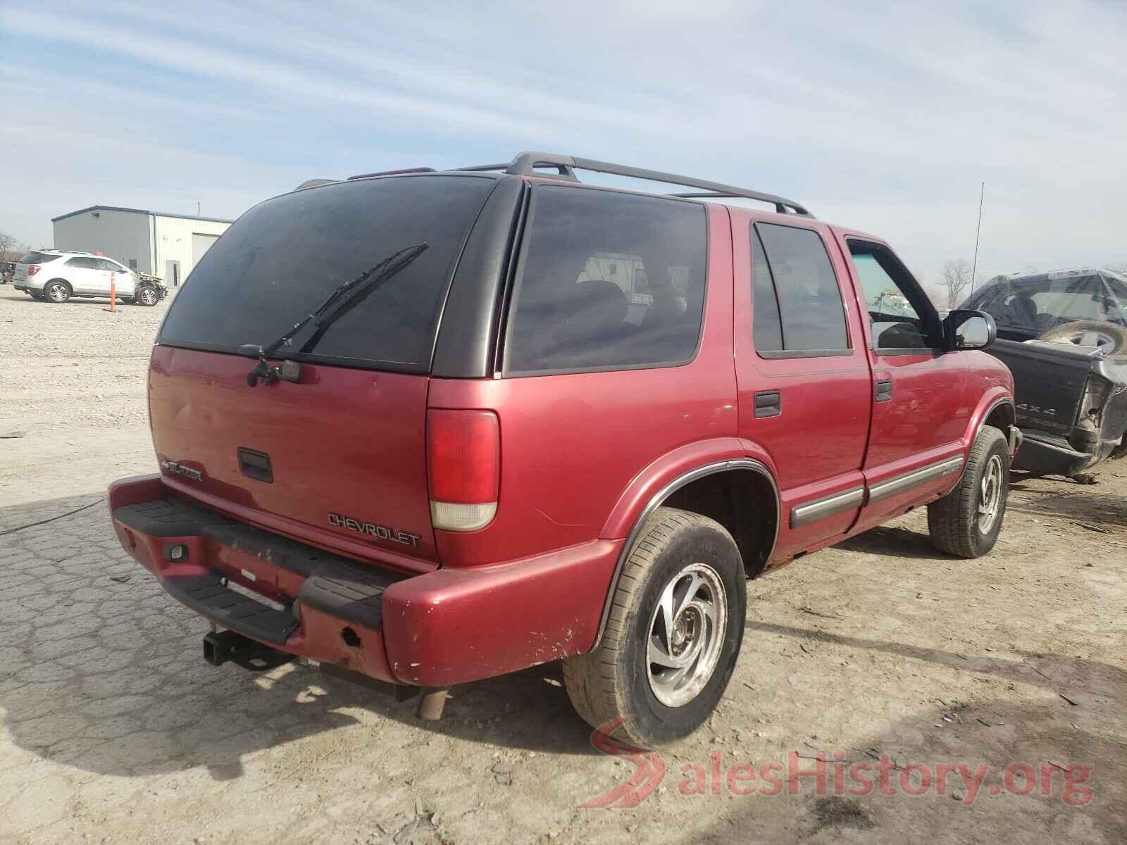 1GNDT13WX12201318 2001 CHEVROLET BLAZER