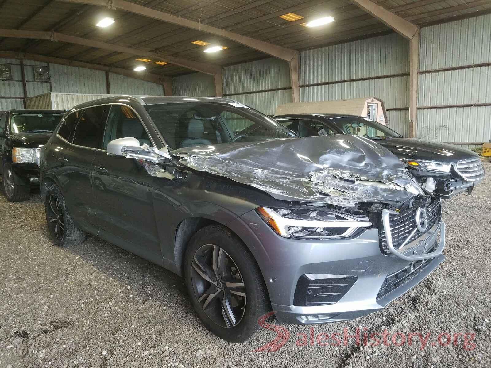 LYV102DM8KB242702 2019 VOLVO XC60