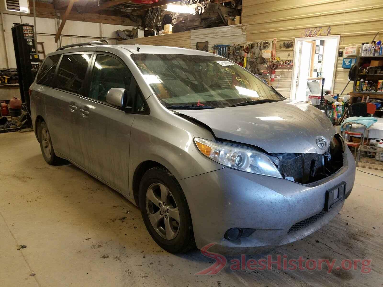 5TDKK3DCXGS738078 2016 TOYOTA SIENNA