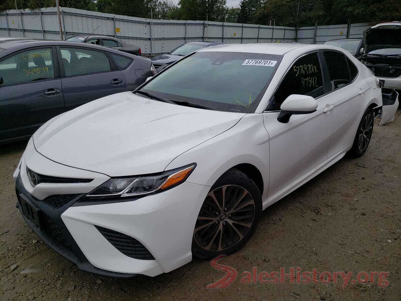 4T1B11HK7JU576756 2018 TOYOTA CAMRY