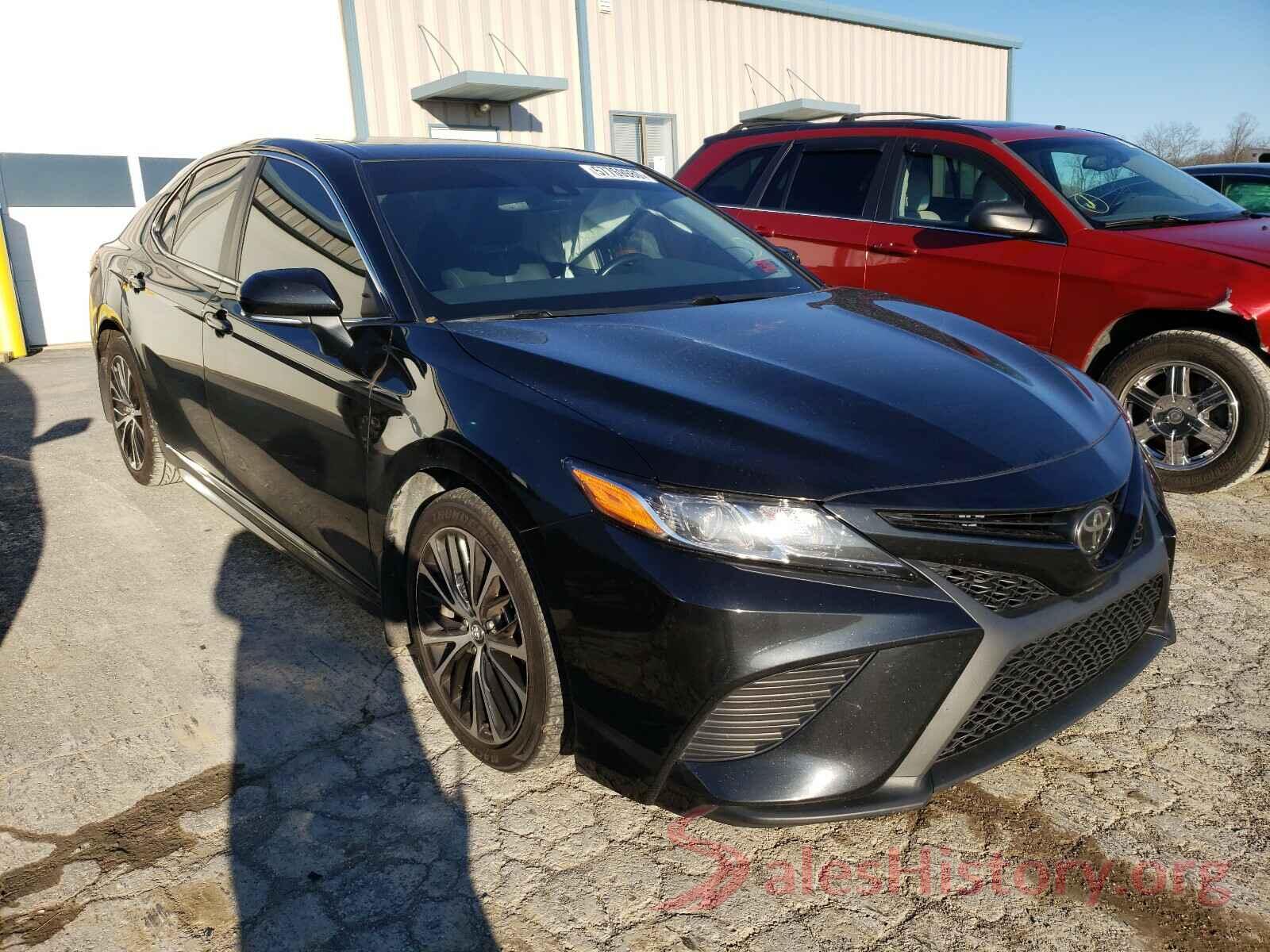 4T1B11HK3KU196976 2019 TOYOTA CAMRY