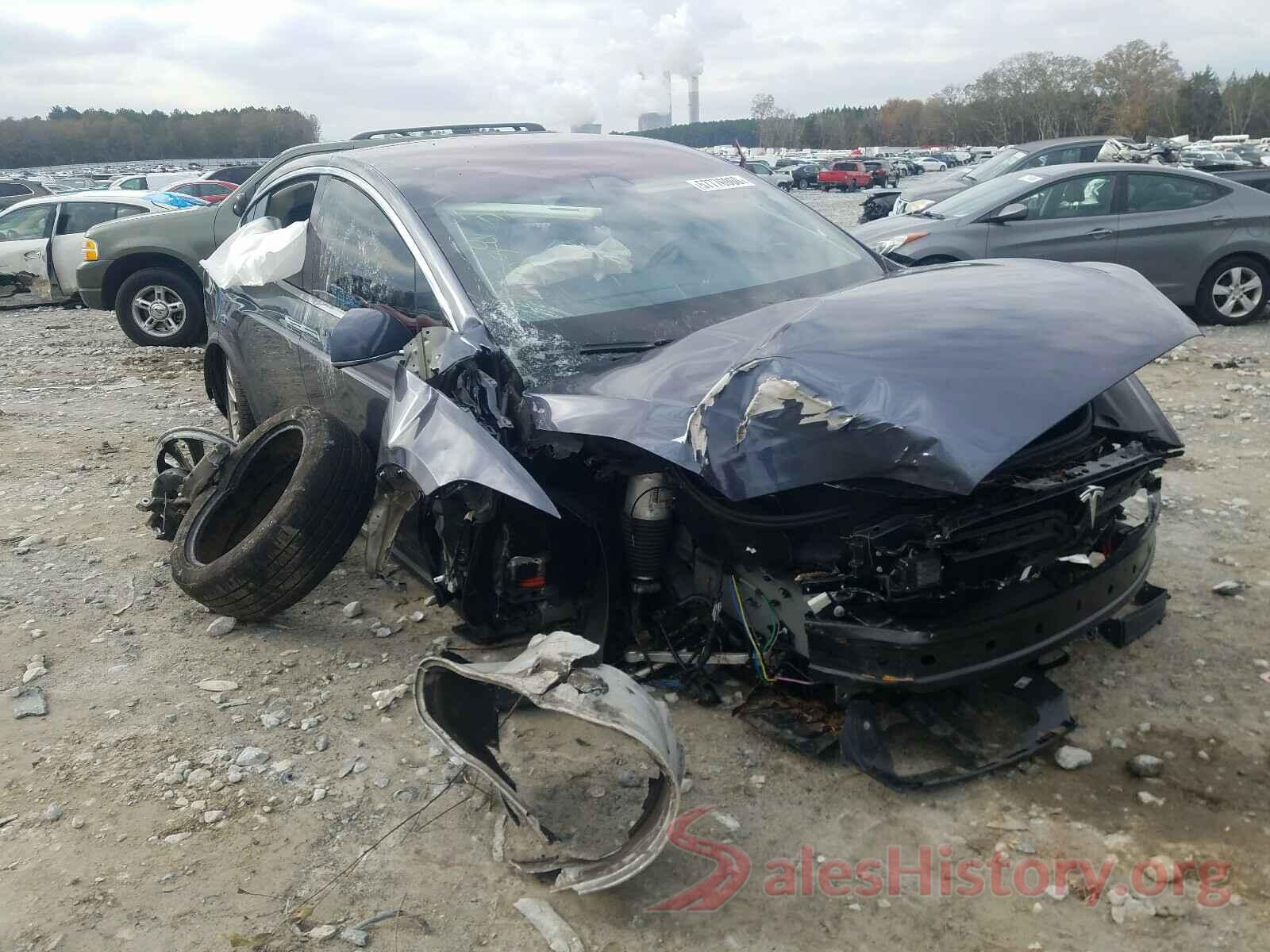 5YJXCDE29JF100432 2018 TESLA MODEL X