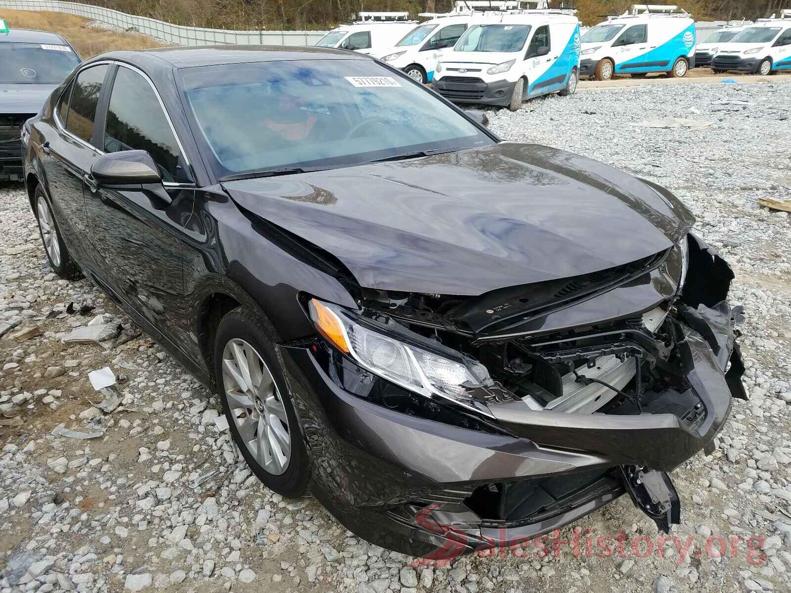 4T1B11HKXKU853742 2019 TOYOTA CAMRY