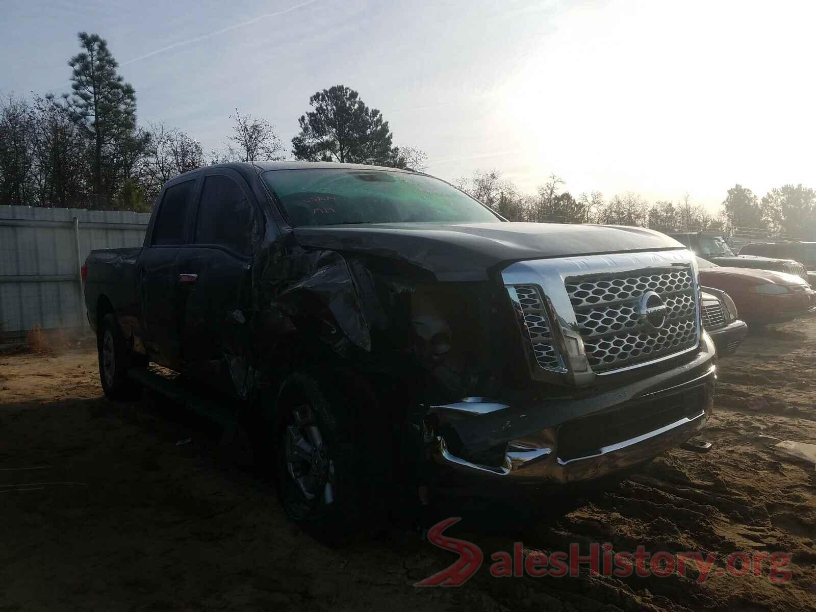 1N6AA1F4XHN512460 2017 NISSAN TITAN