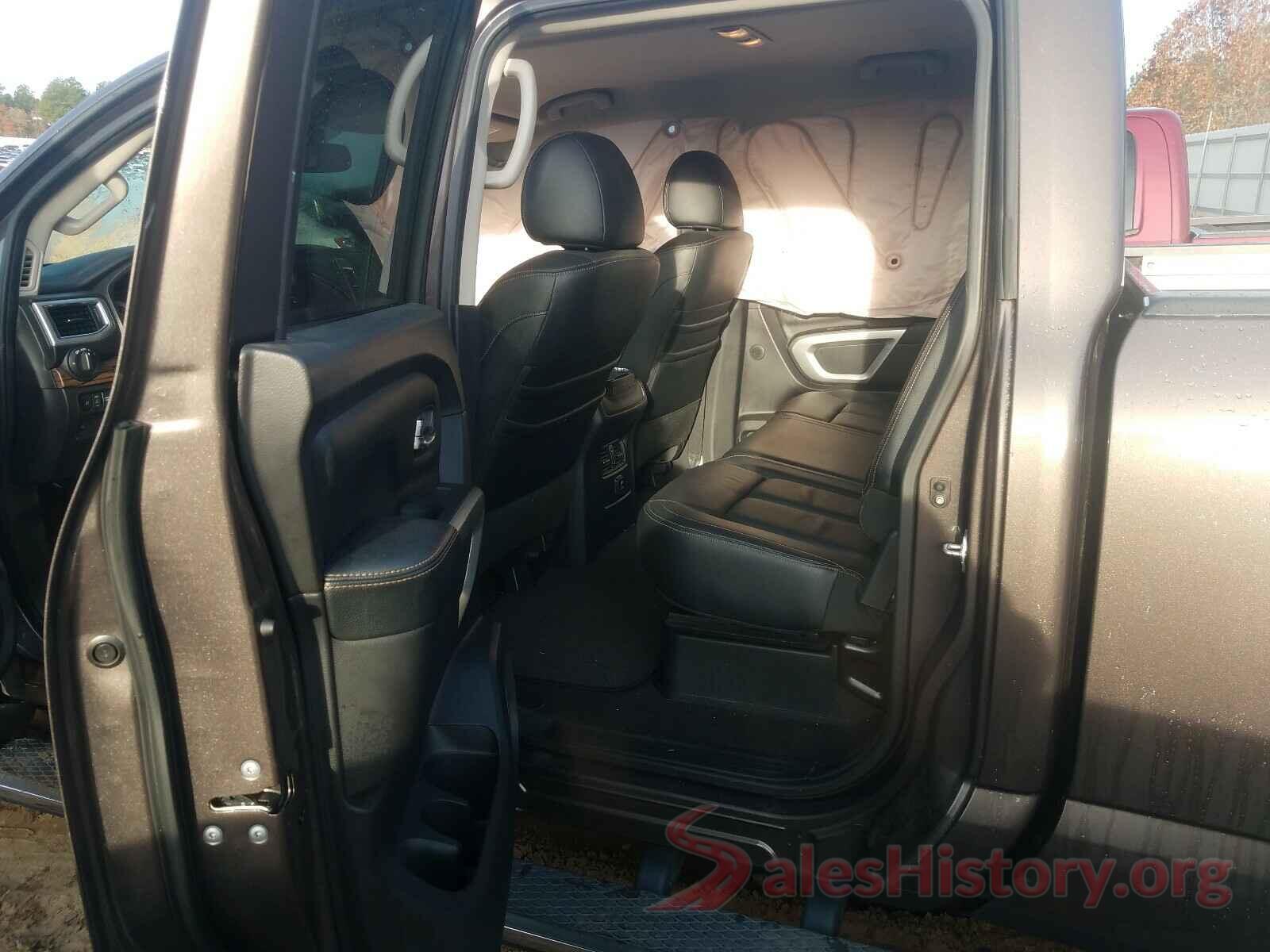 1N6AA1F4XHN512460 2017 NISSAN TITAN