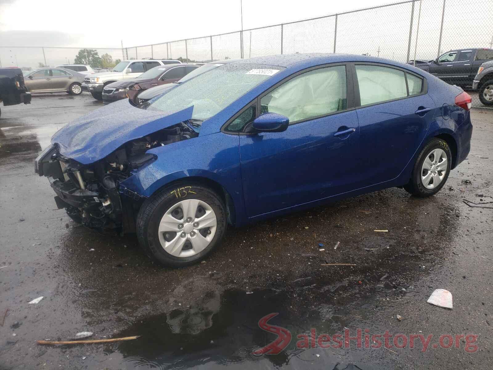 3KPFK4A7XJE273799 2018 KIA FORTE