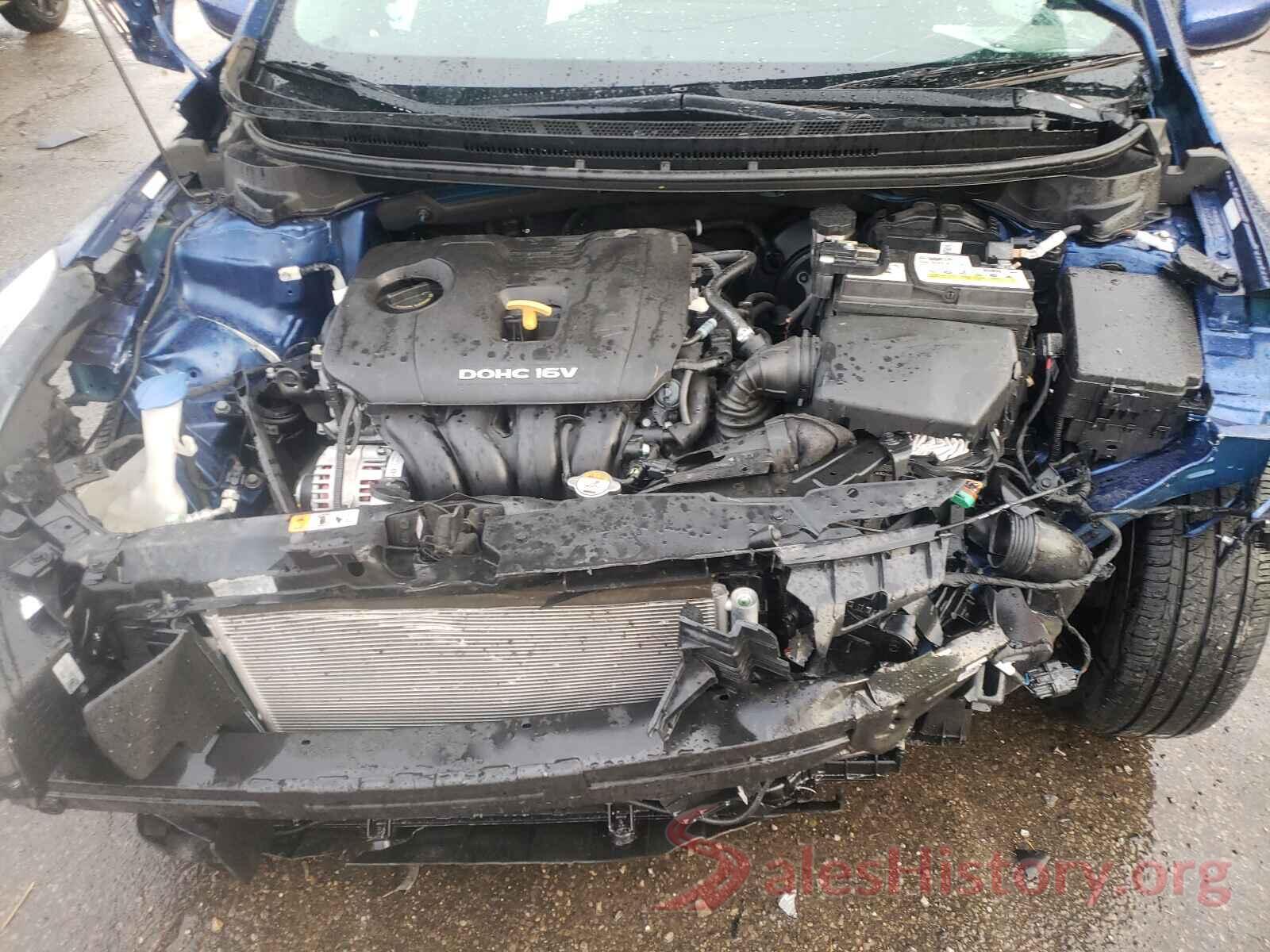 3KPFK4A7XJE273799 2018 KIA FORTE