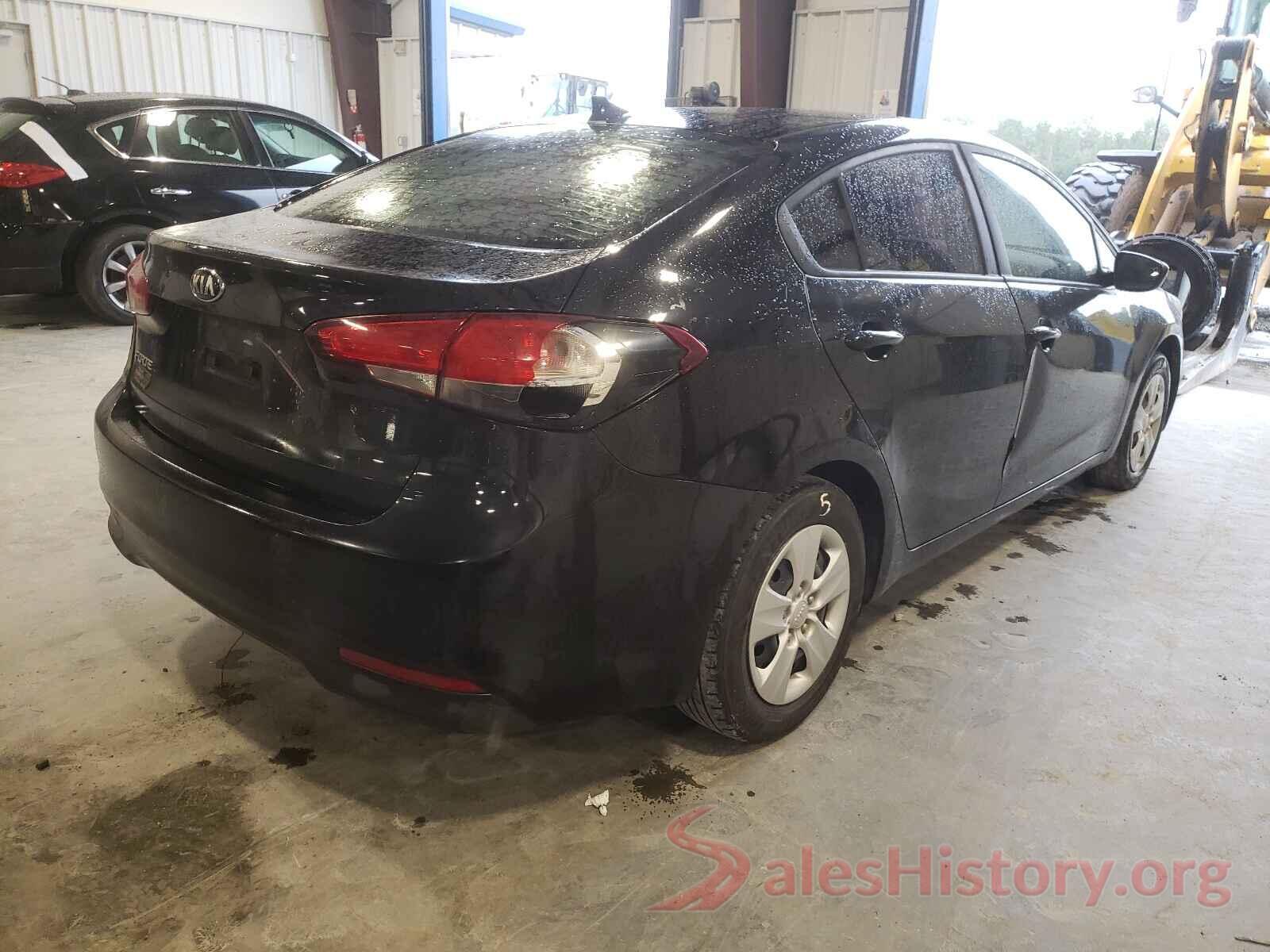 3KPFK4A71JE254722 2018 KIA FORTE