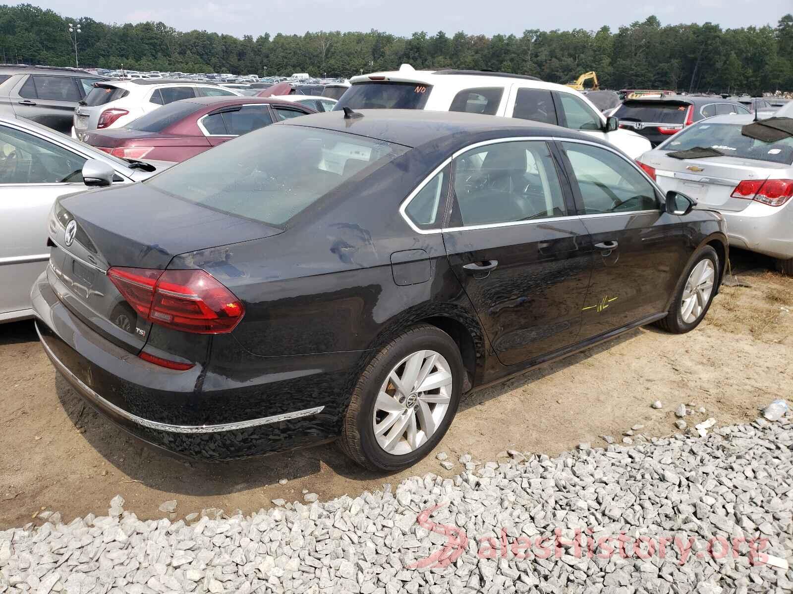 1VWBA7A30JC048280 2018 VOLKSWAGEN PASSAT