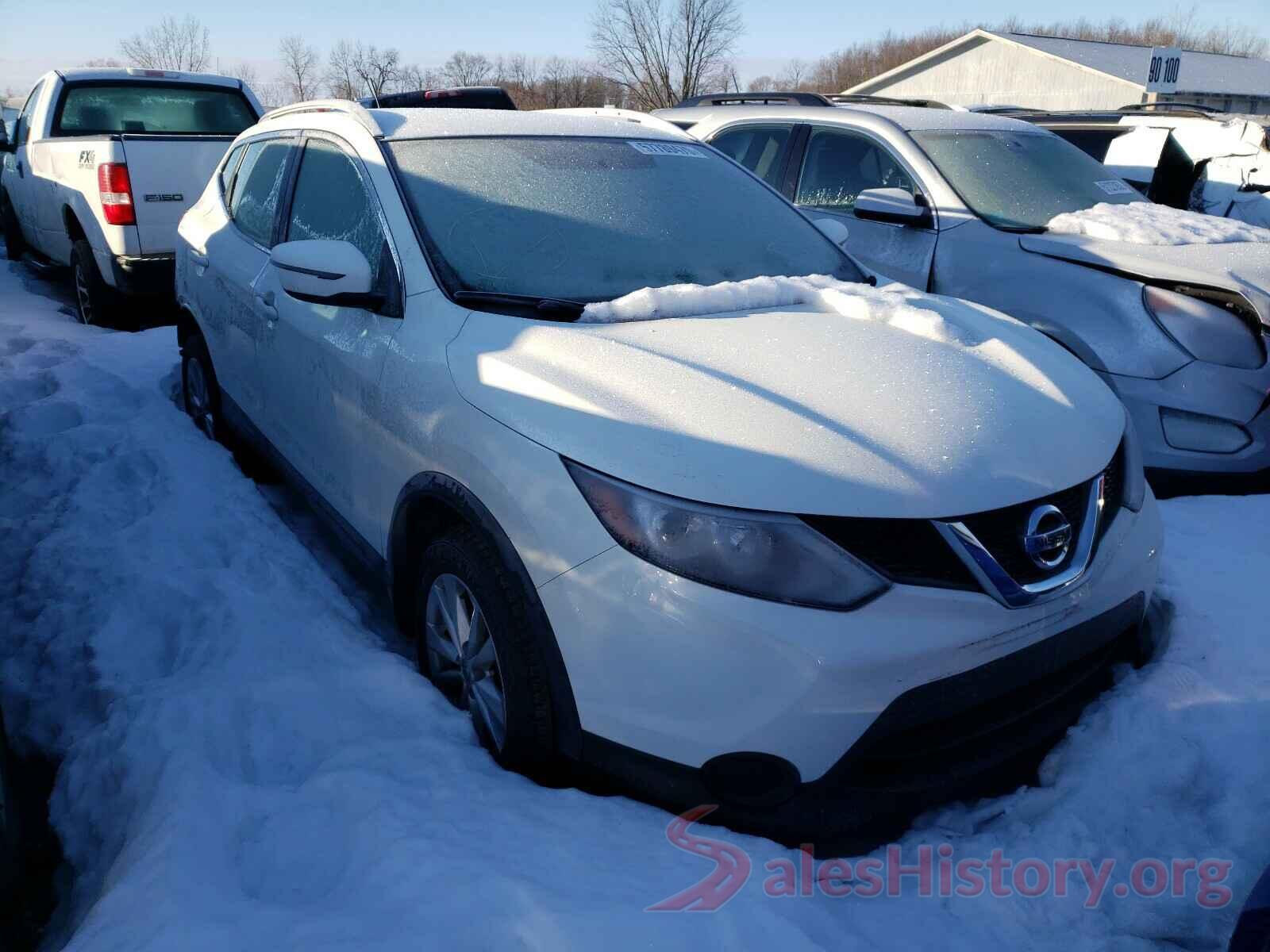 JN1BJ1CP7HW025851 2017 NISSAN ROGUE